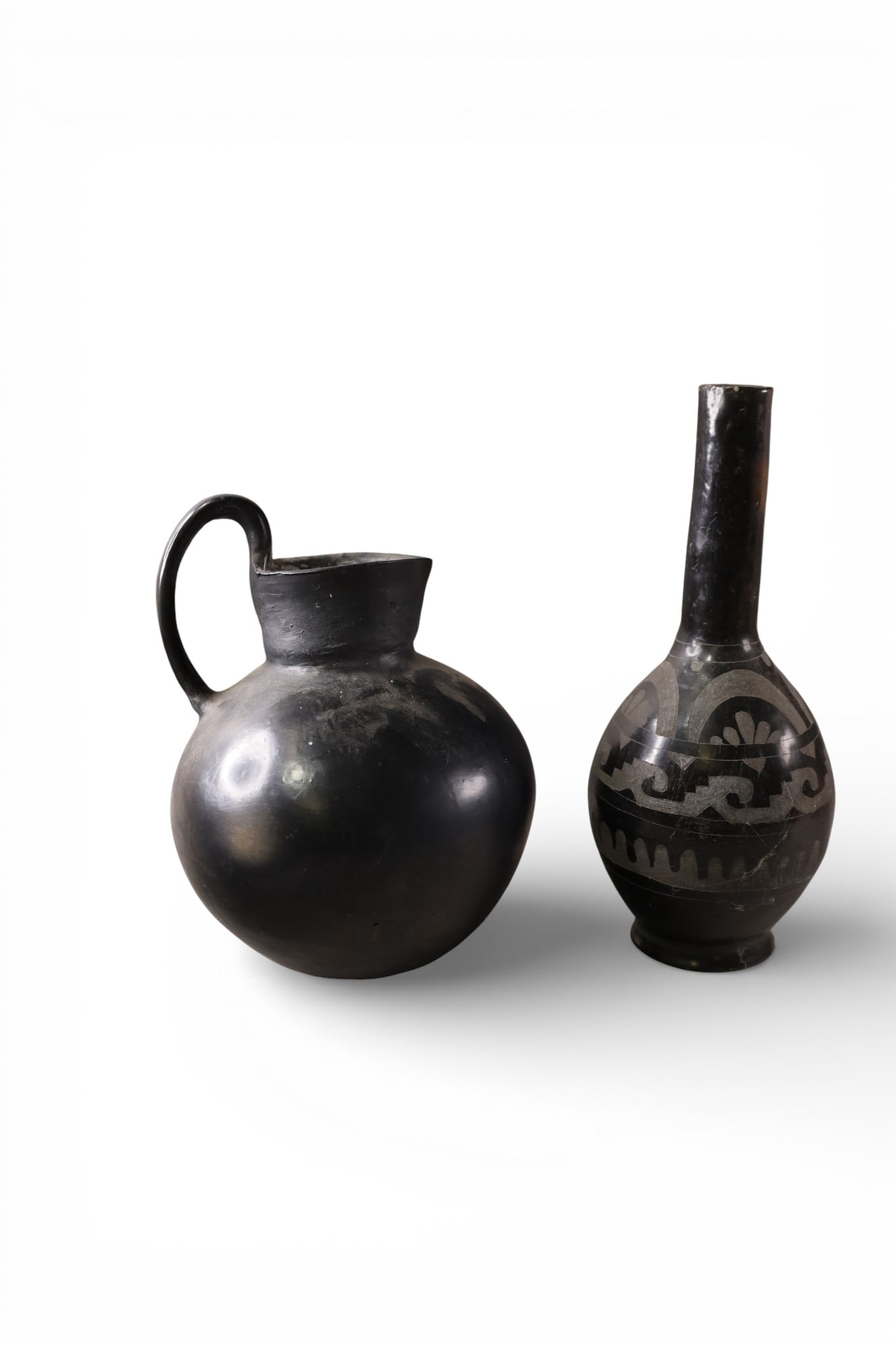 2 PIECES OF MEXICAN POTTERY (1 of 3)