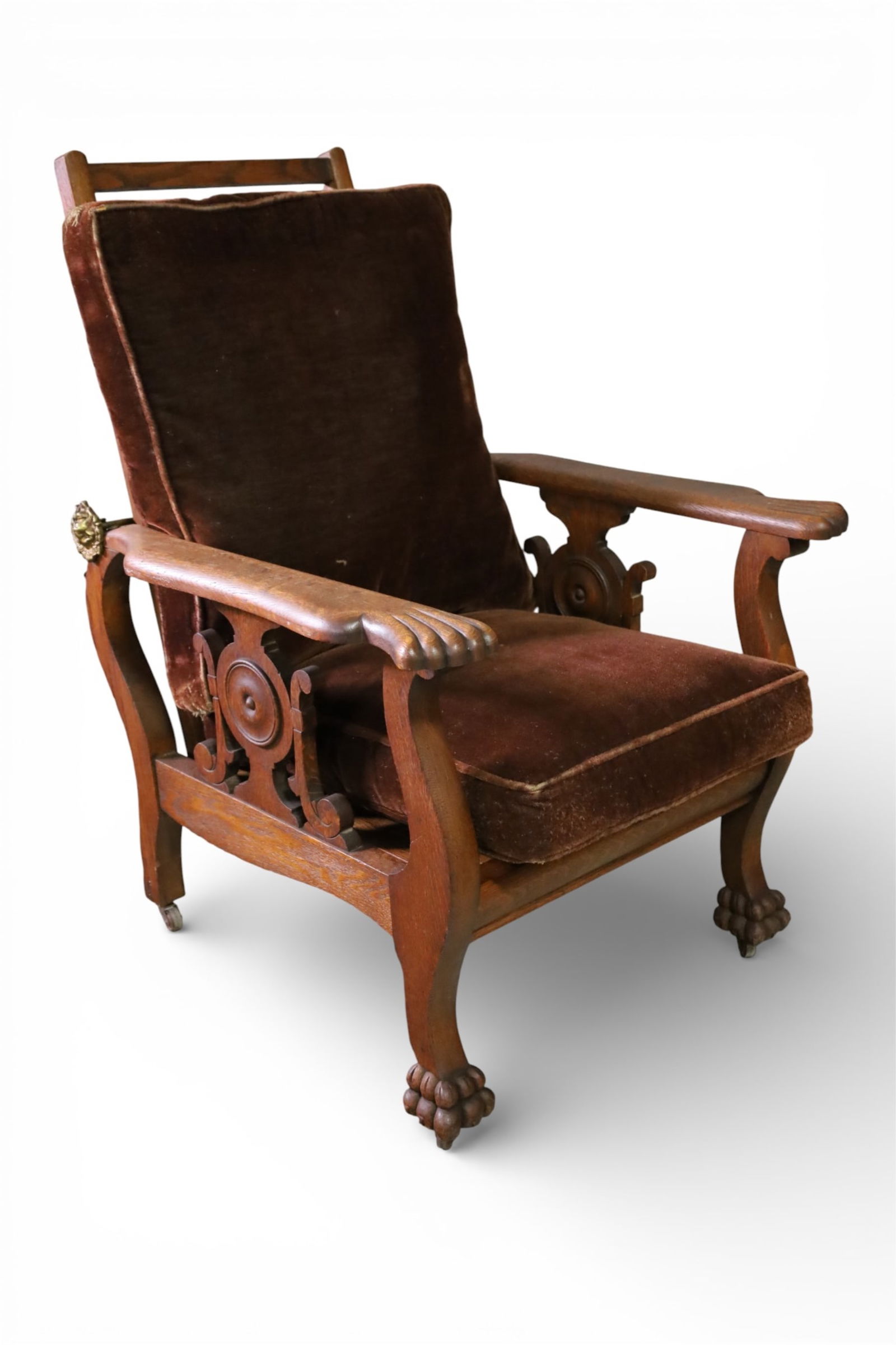 OAK MORRIS CHAIR: AMERICAN OAK CLAW FOOT MORRIS CHAIR, 28" W x 30" D x 40" H. THIS ITEM EXCEEDS SIZE LIMITATIONS FOR IN HOUSE SHIPPING, IT MUST BE PICKED UP IN HOUSE OR SHIPPED VIA 3rd PARTY GROUND SHIPPER.