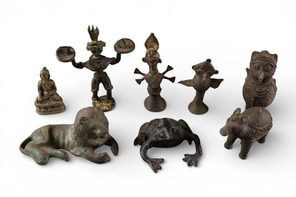 SMALL CABINET FIGURES