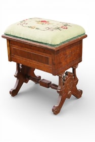 VICTORIAN SHOESHINE STOOL