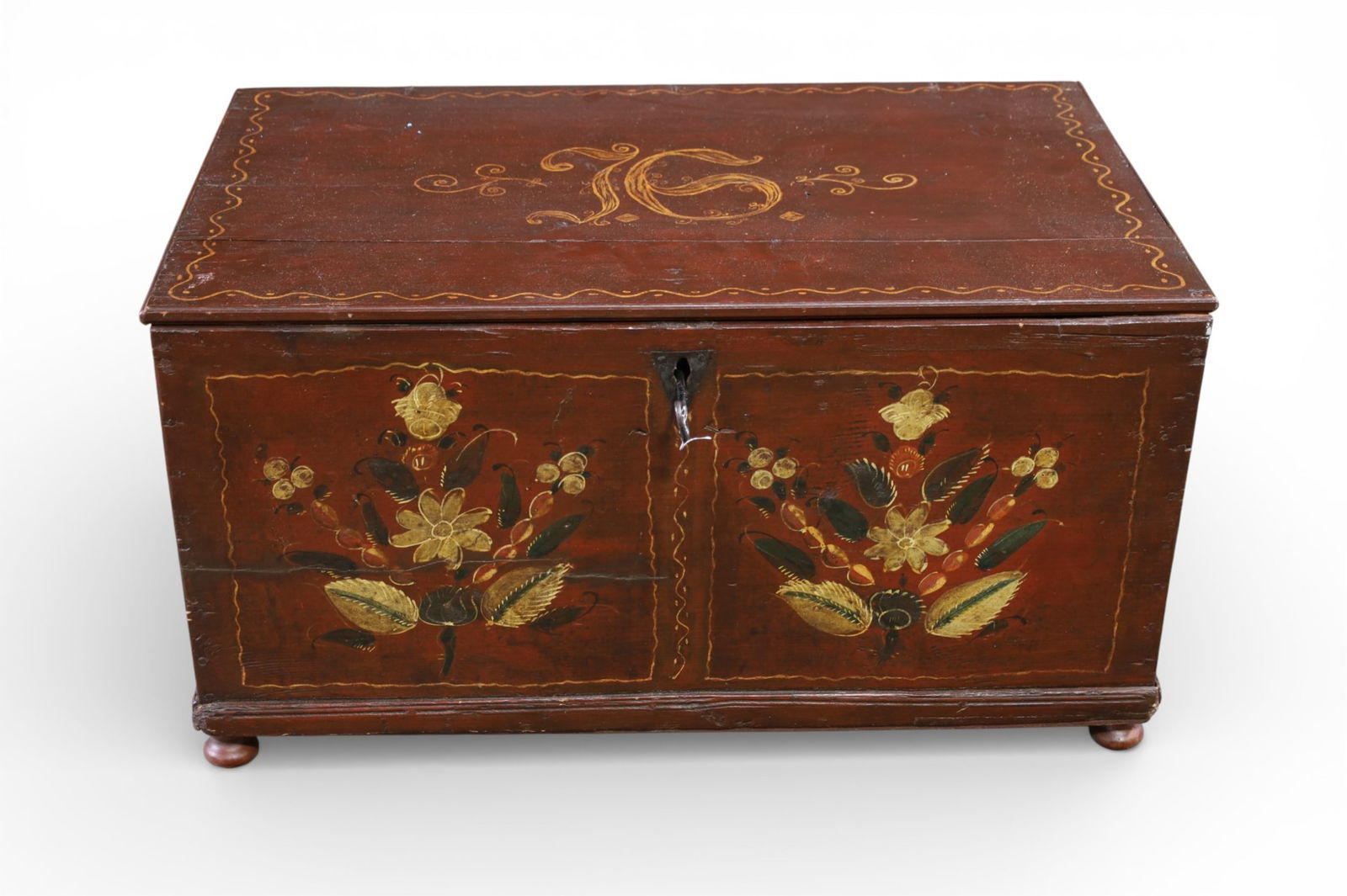 ANTIQUE WEDDING CHEST (1 of 3)