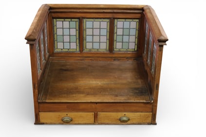 ANTIQUE HOTEL CHECK IN DESK