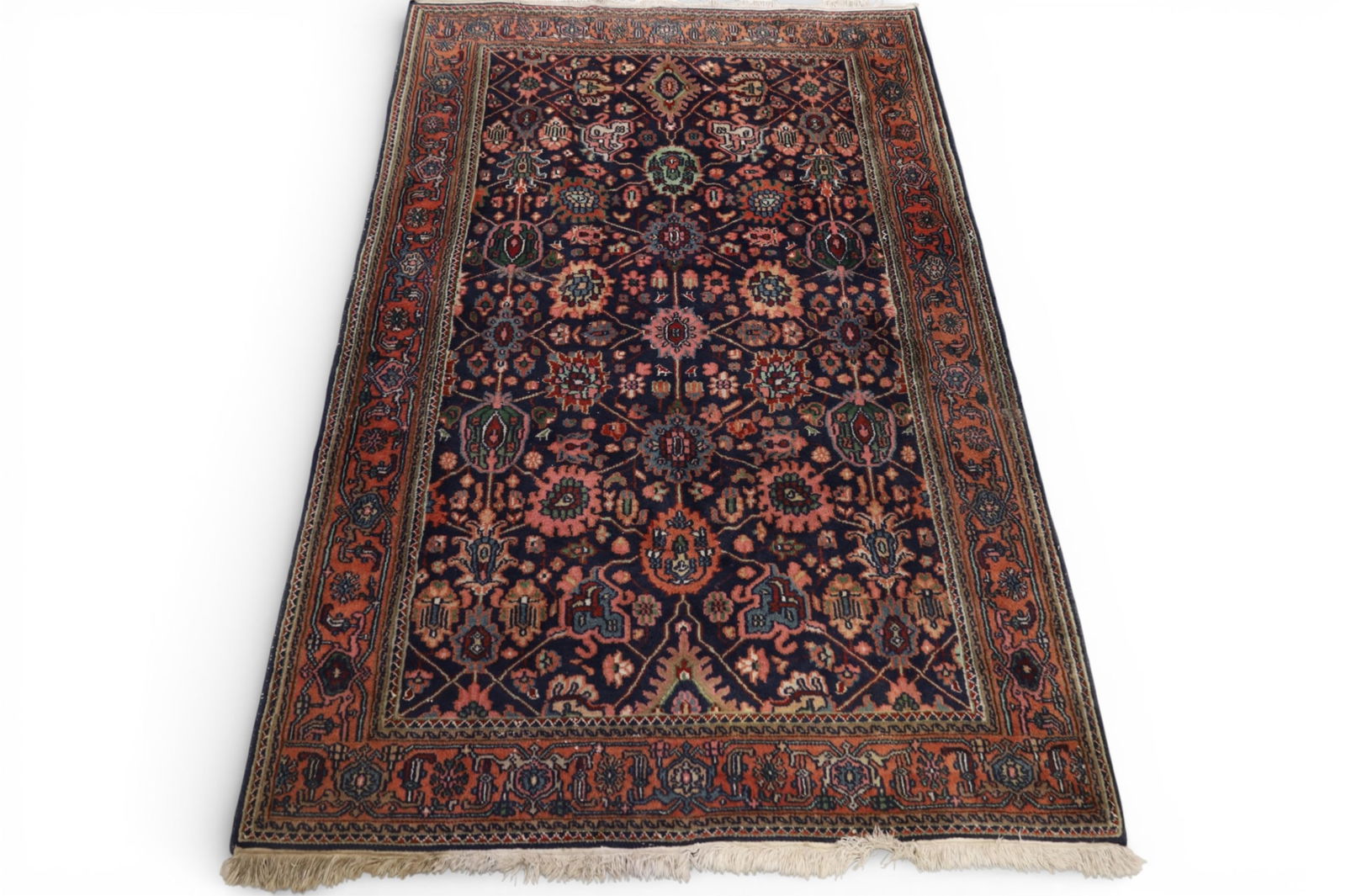 APPROX 6' x 4' HANDMADE WOOL RUG: HANDMADE WOOL RUG.