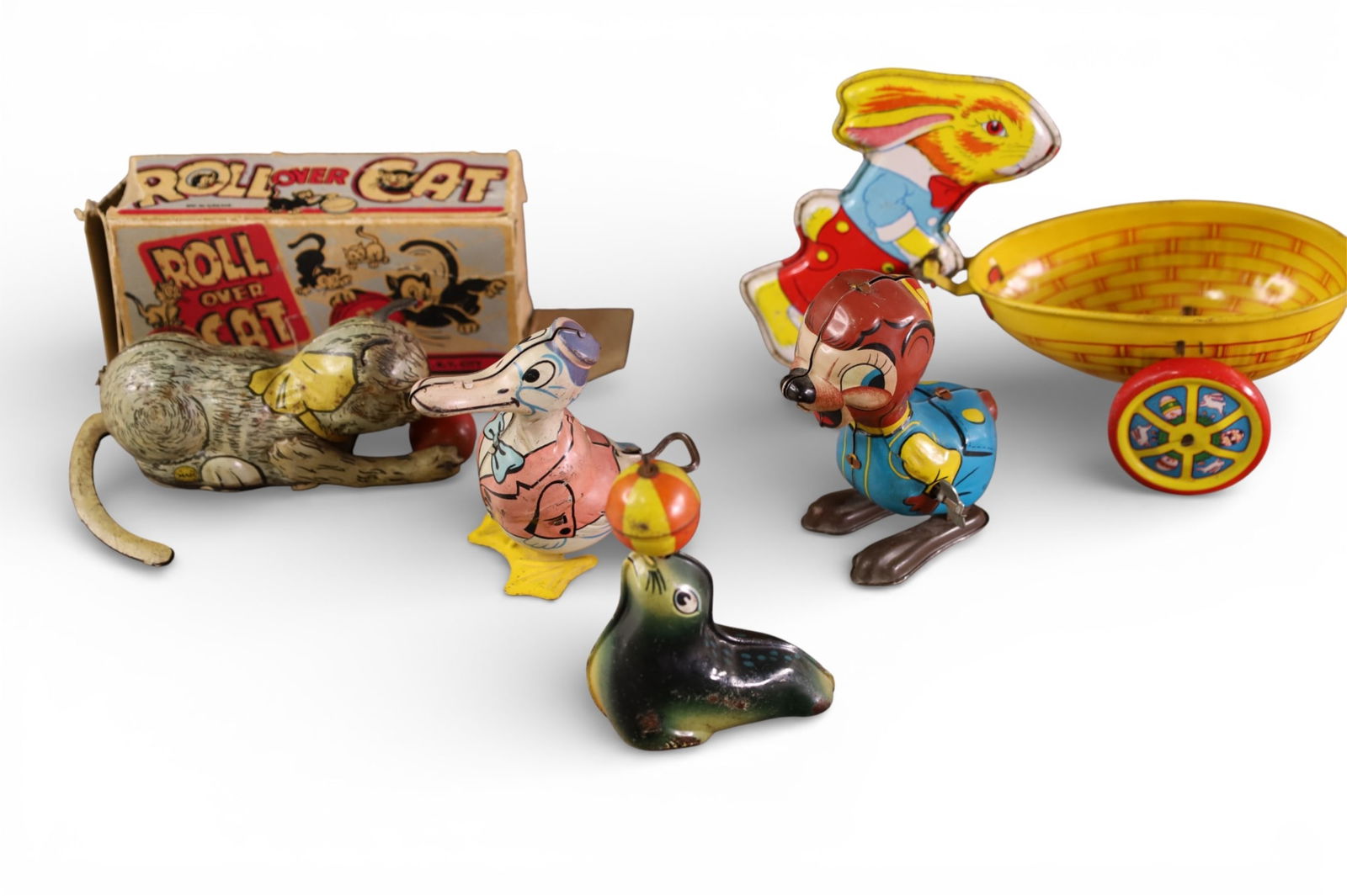 GROUP OF TIN LITHO TOYS (1 of 4)