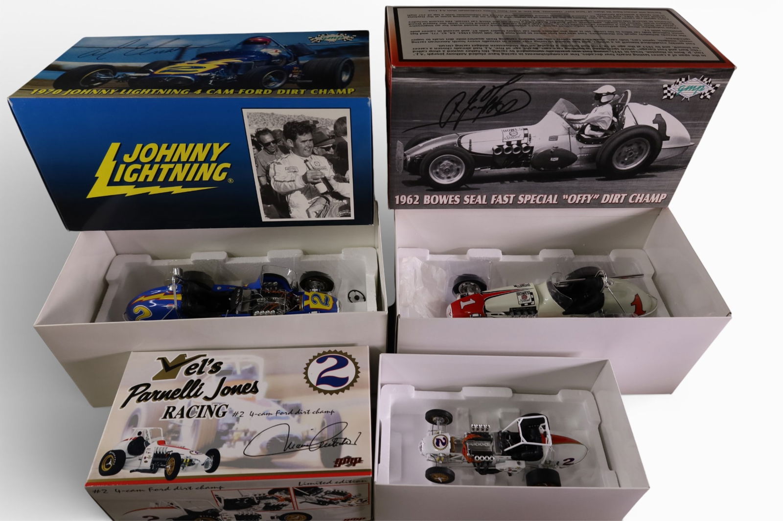 3 RACECAR DIE CAST MODEL TOYS (1 of 7)