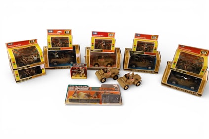 14 BRITAINS MILITARY TOYS