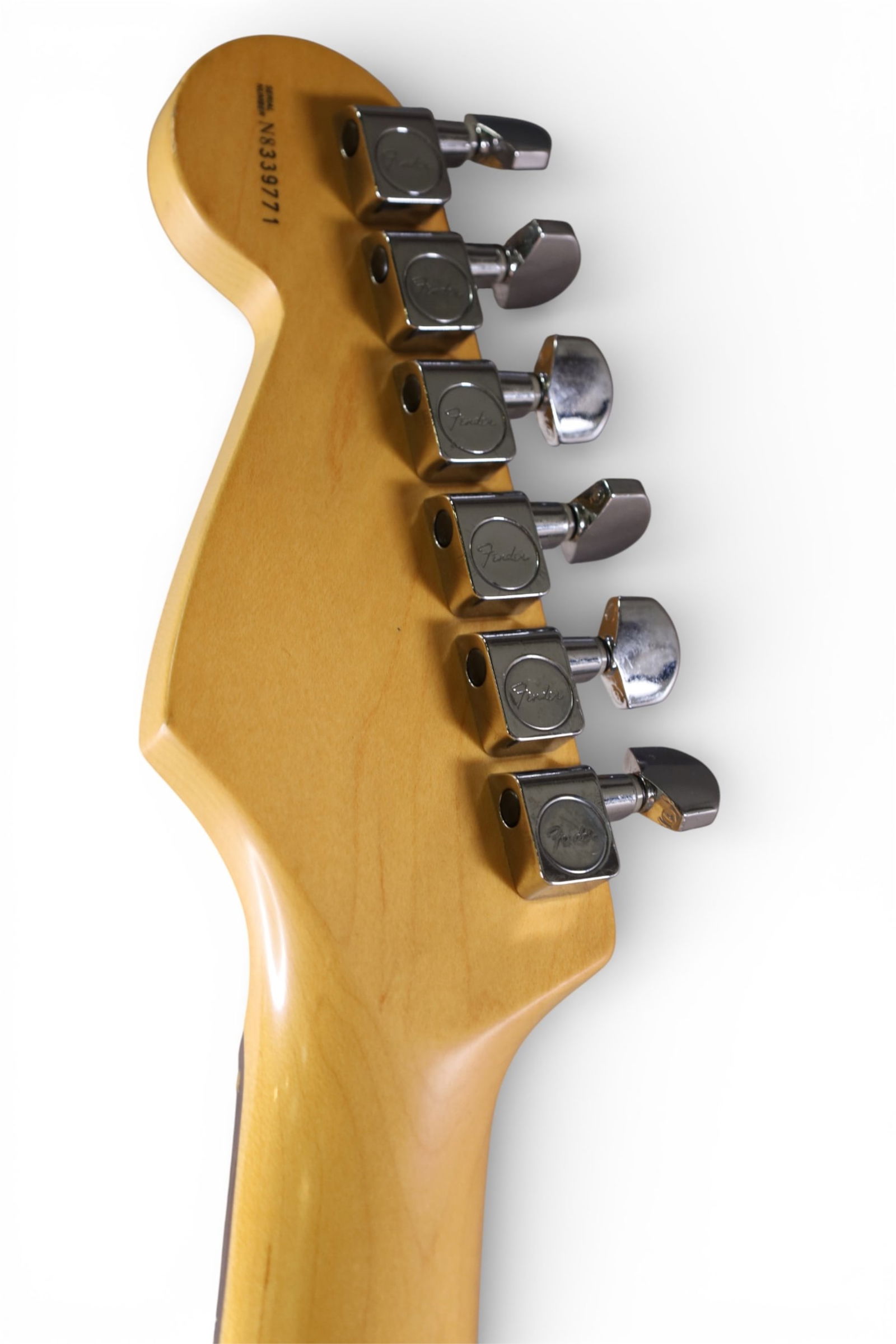 FENDER STRATOCASTER GUITAR - 6