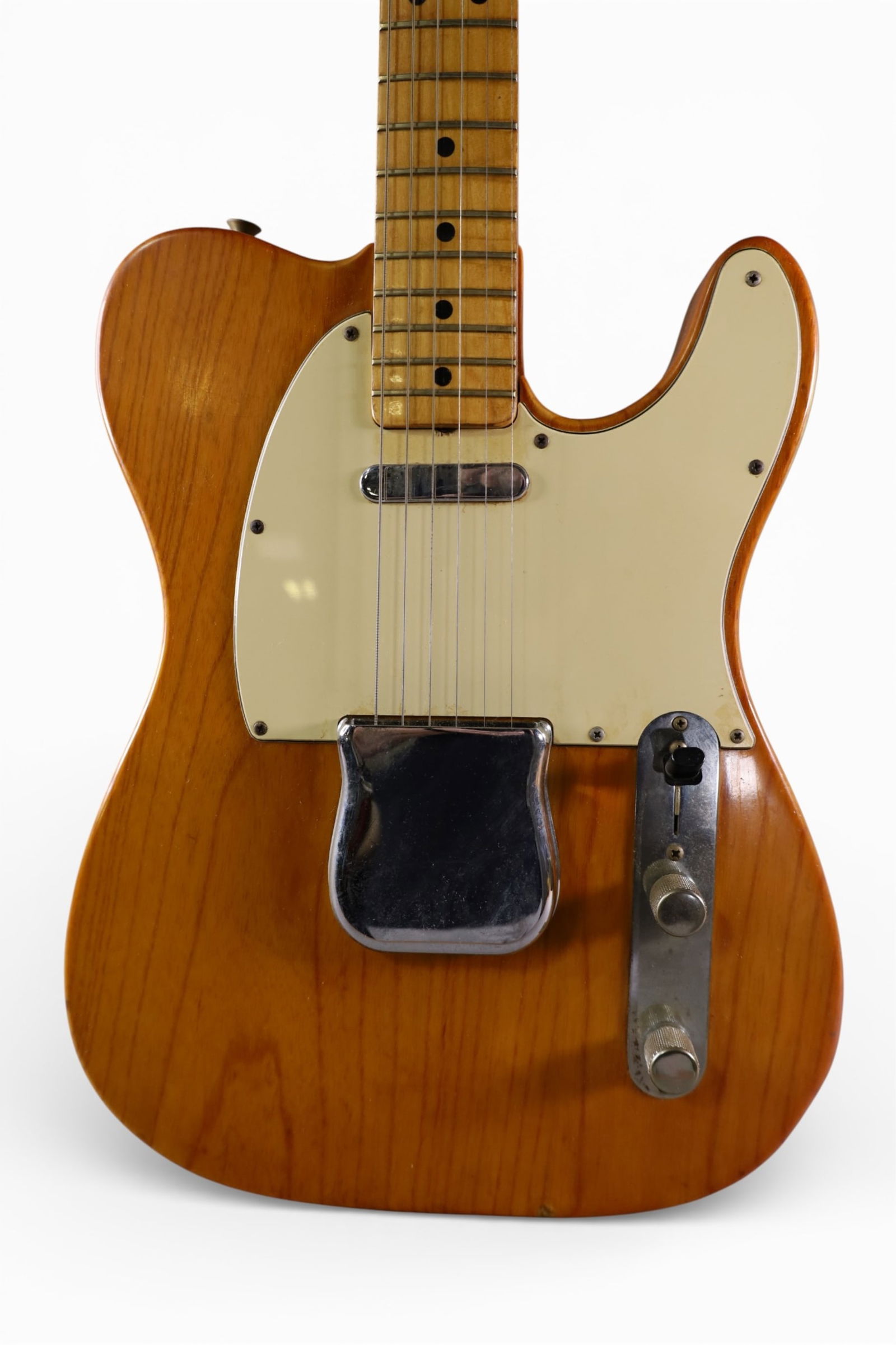 FENDER TELECASTER GUITAR - 3