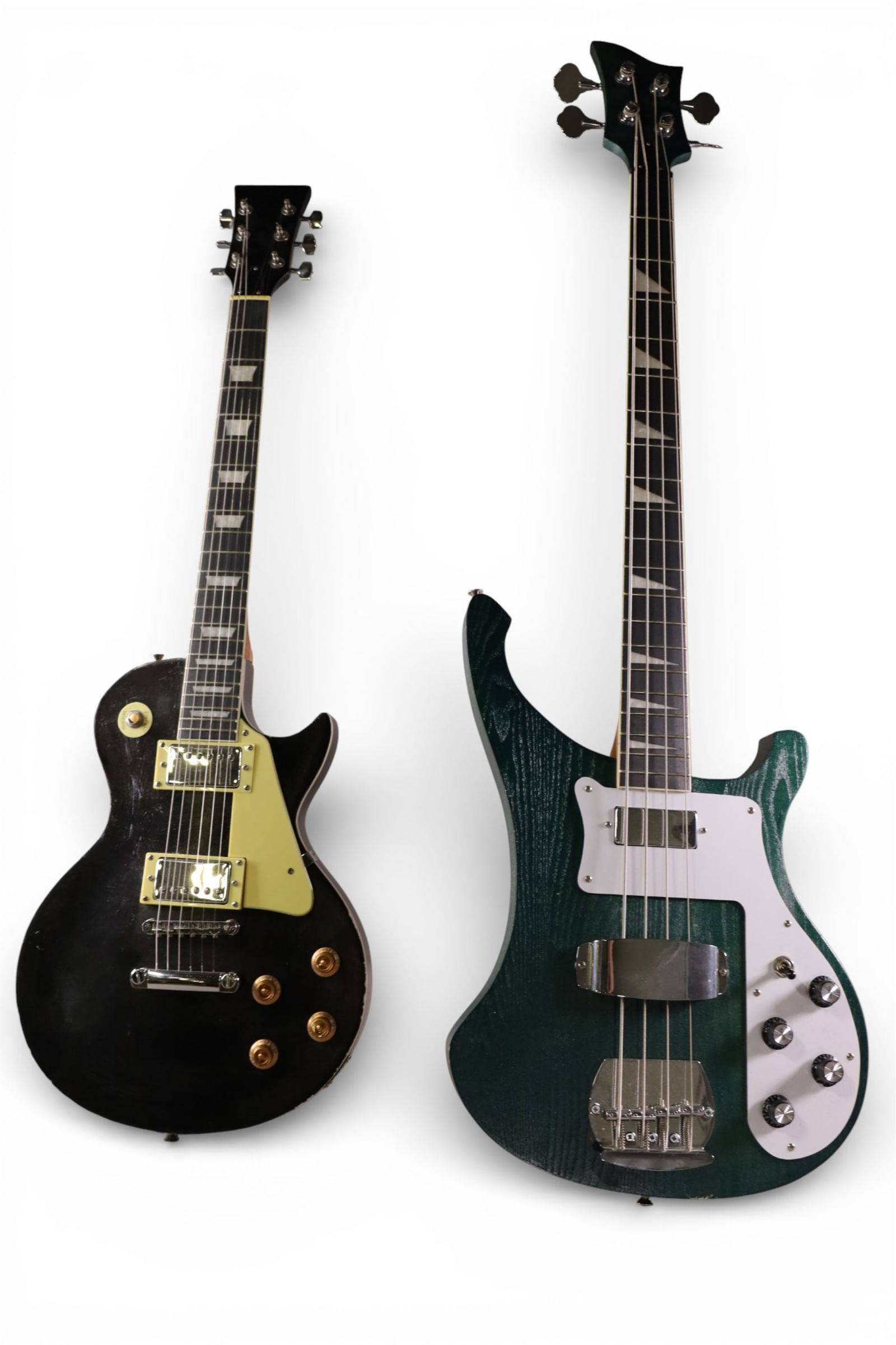 2 ELECTRIC GUITARS (1 of 6)