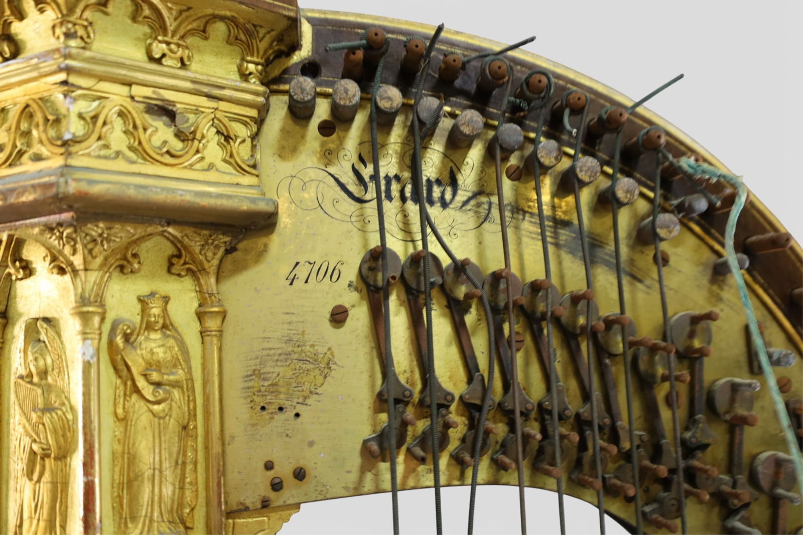 GOTHIC REVIVAL HARP - 10
