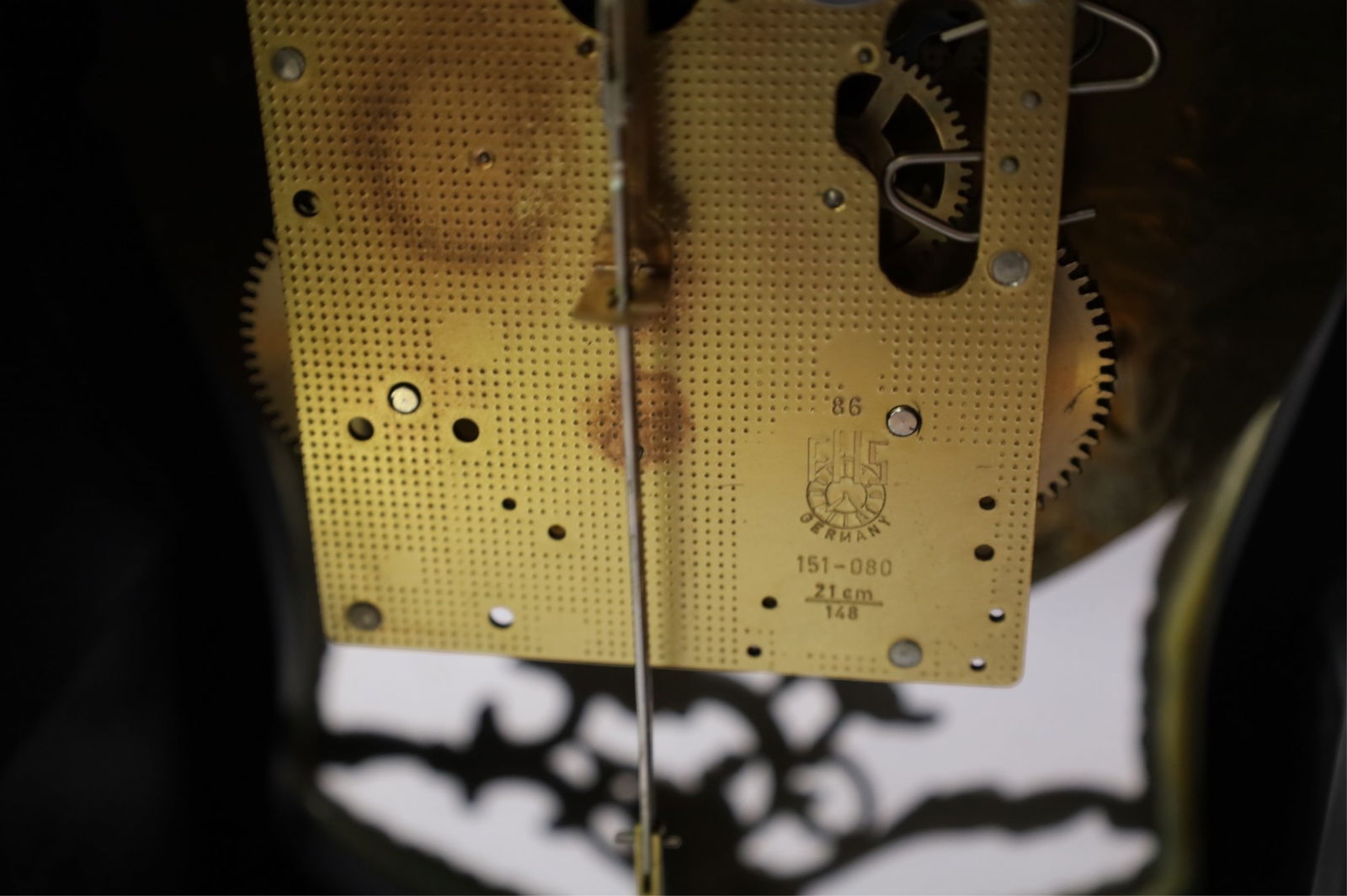 FRENCH STYLE MANTLE CLOCK - 3