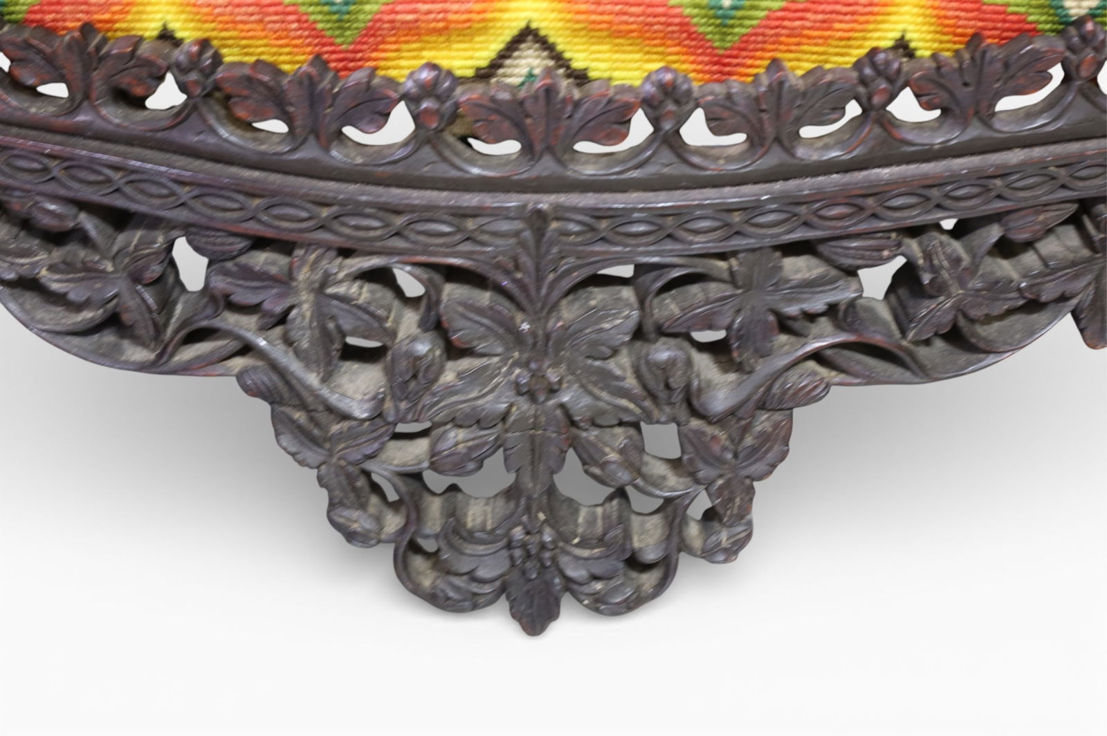 ANGLO INDIAN SETTEE - 6