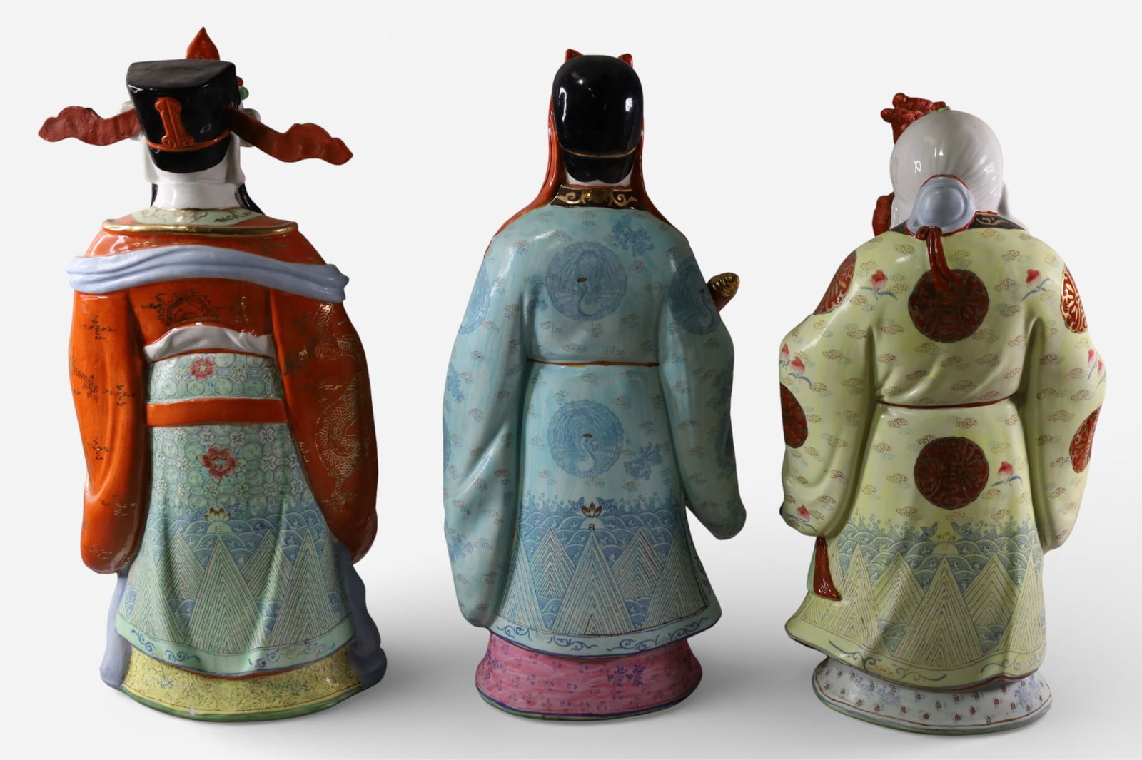 3 CHINESE FIGURES - 5