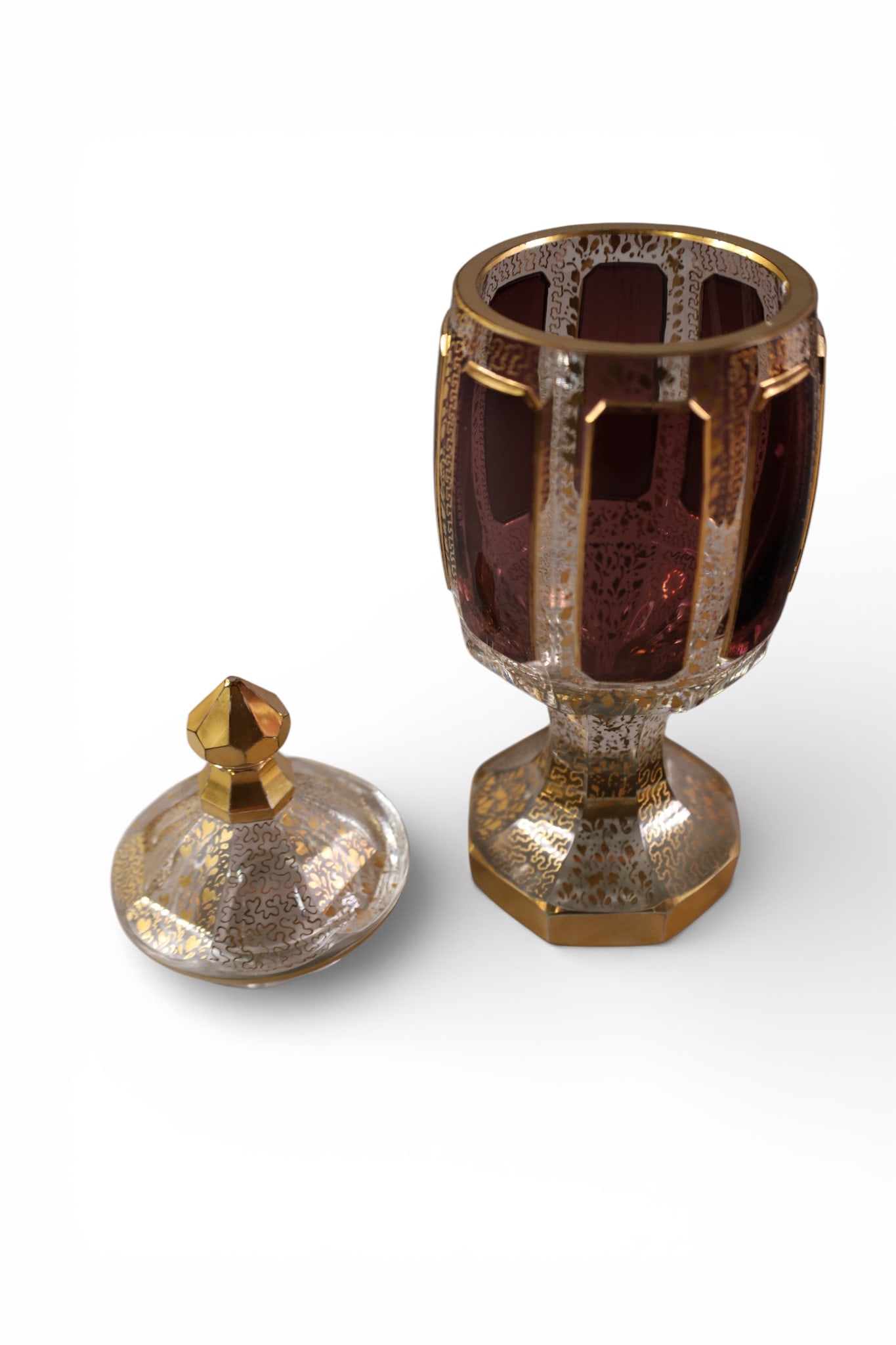 MOSER LIDDED VASE - 2