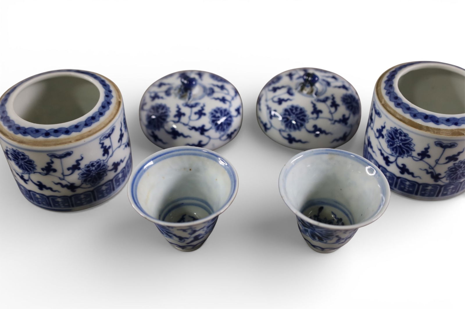 3 CHINESE TEA JARS - 2