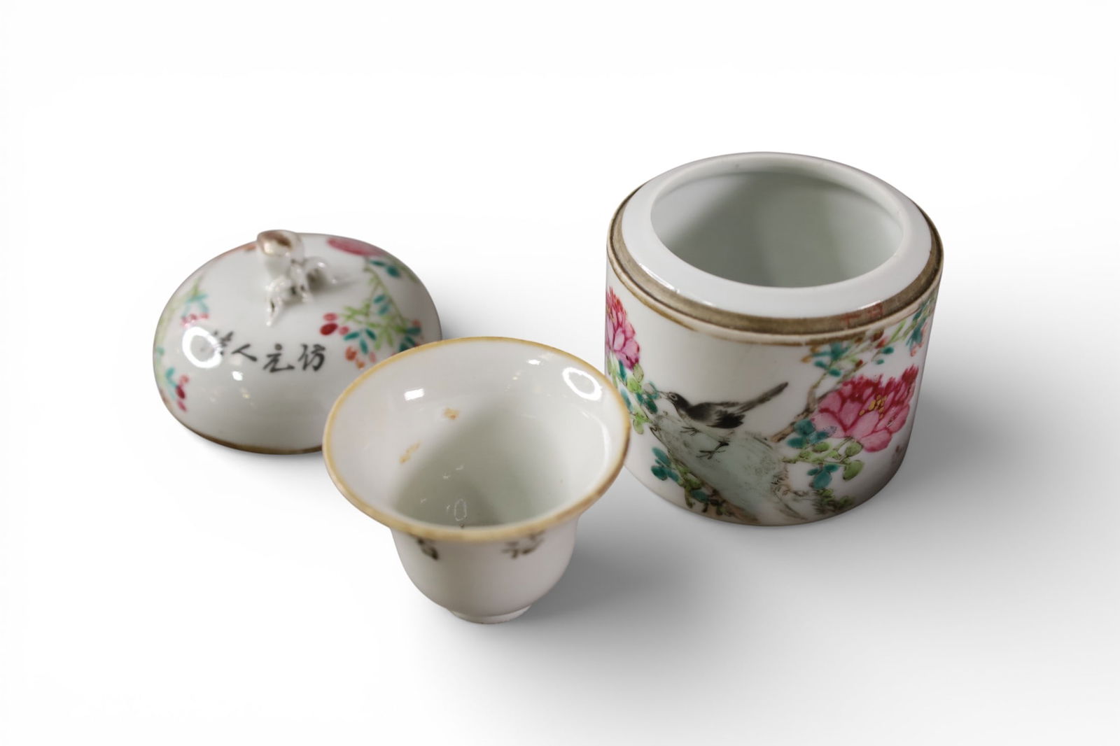 3 CHINESE TEA JARS - 3