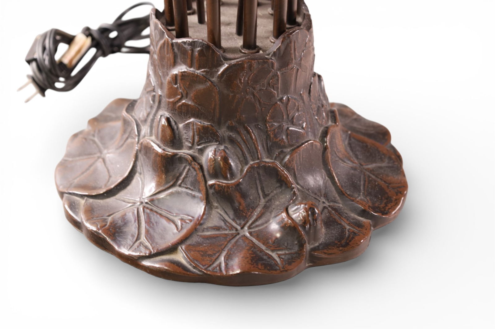 CONTEMPORARY TULIP LAMP - 2