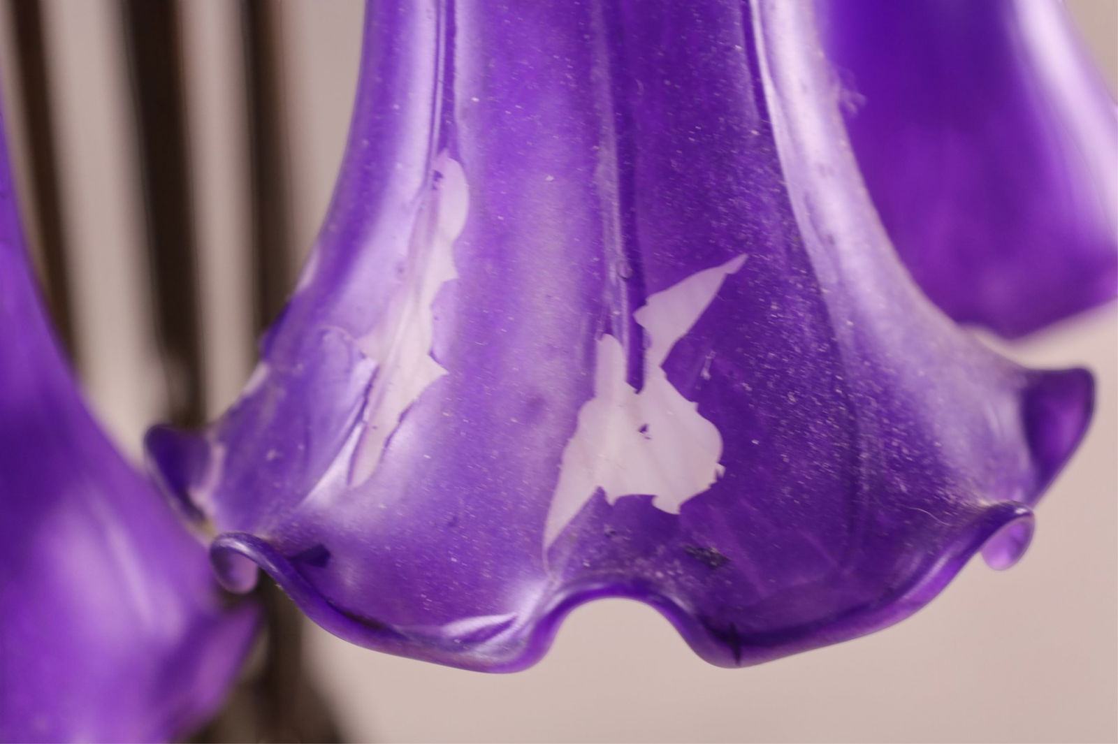 CONTEMPORARY TULIP LAMP - 4