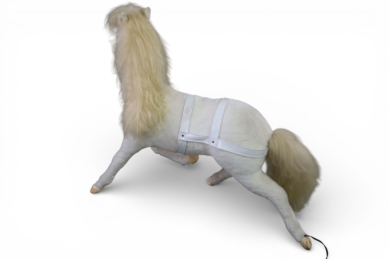 STORE DISPLAY HORSE - 2