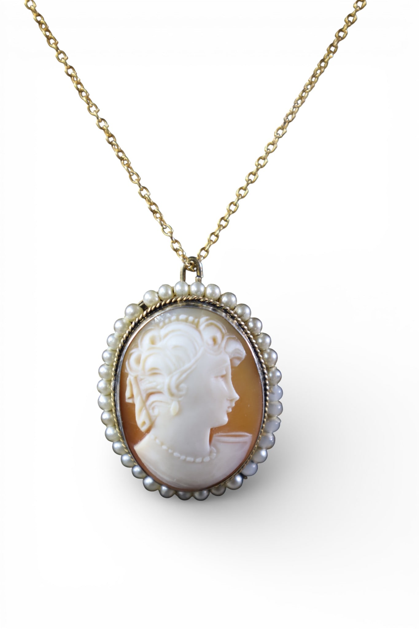 CAMEO PENDANT - 2