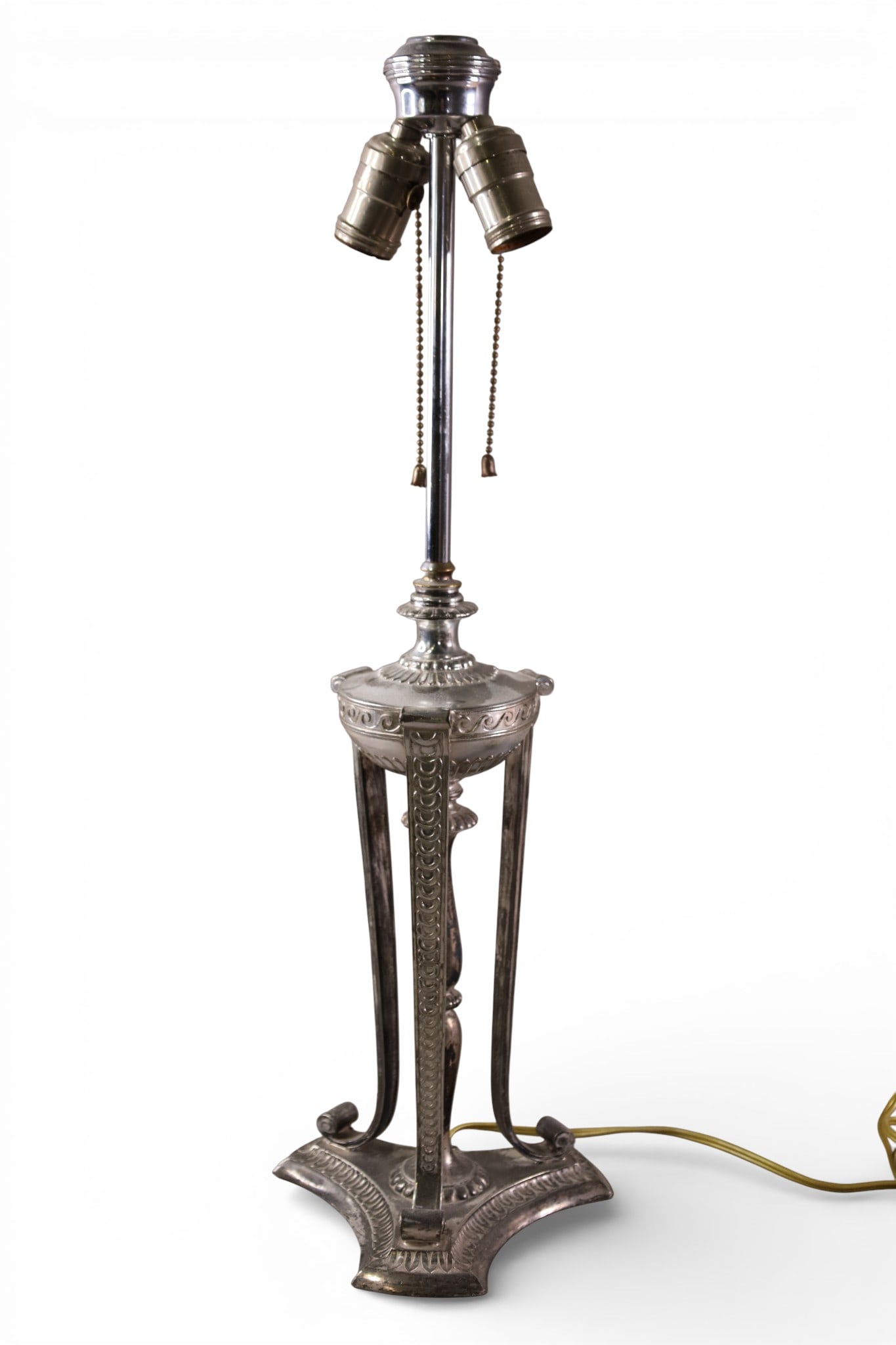 PAIRPOINT LAMP BASE (1 of 4)