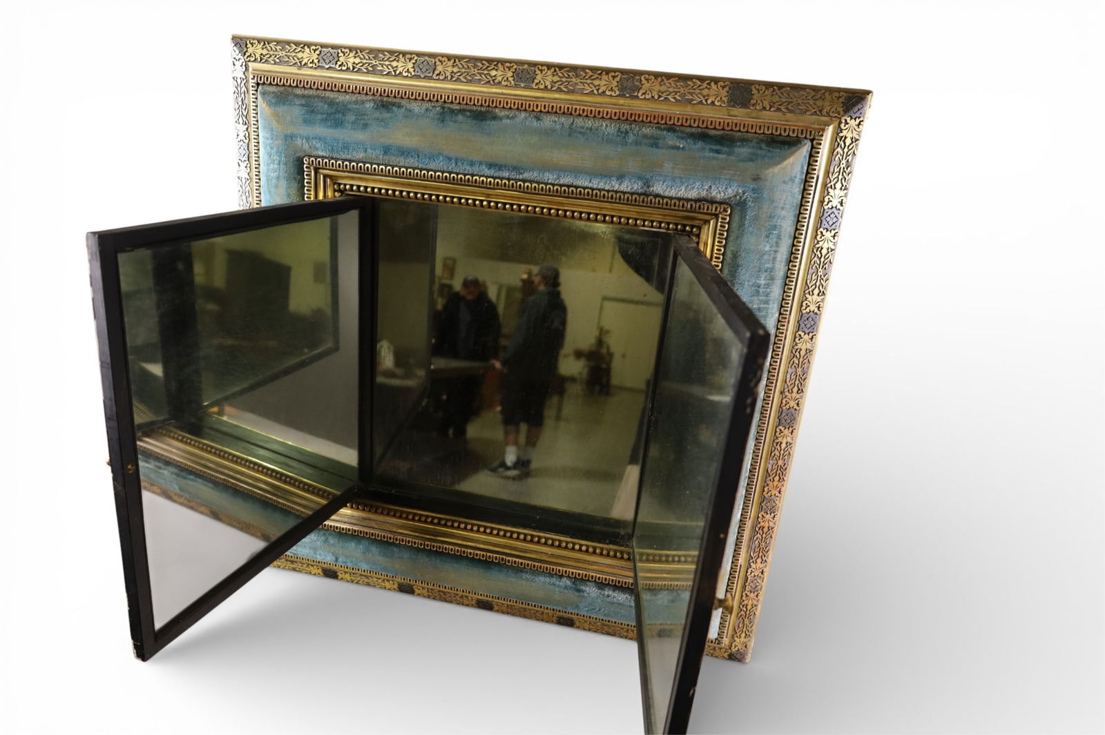 VICTORIAN HANGING TRIPTYCH - 4