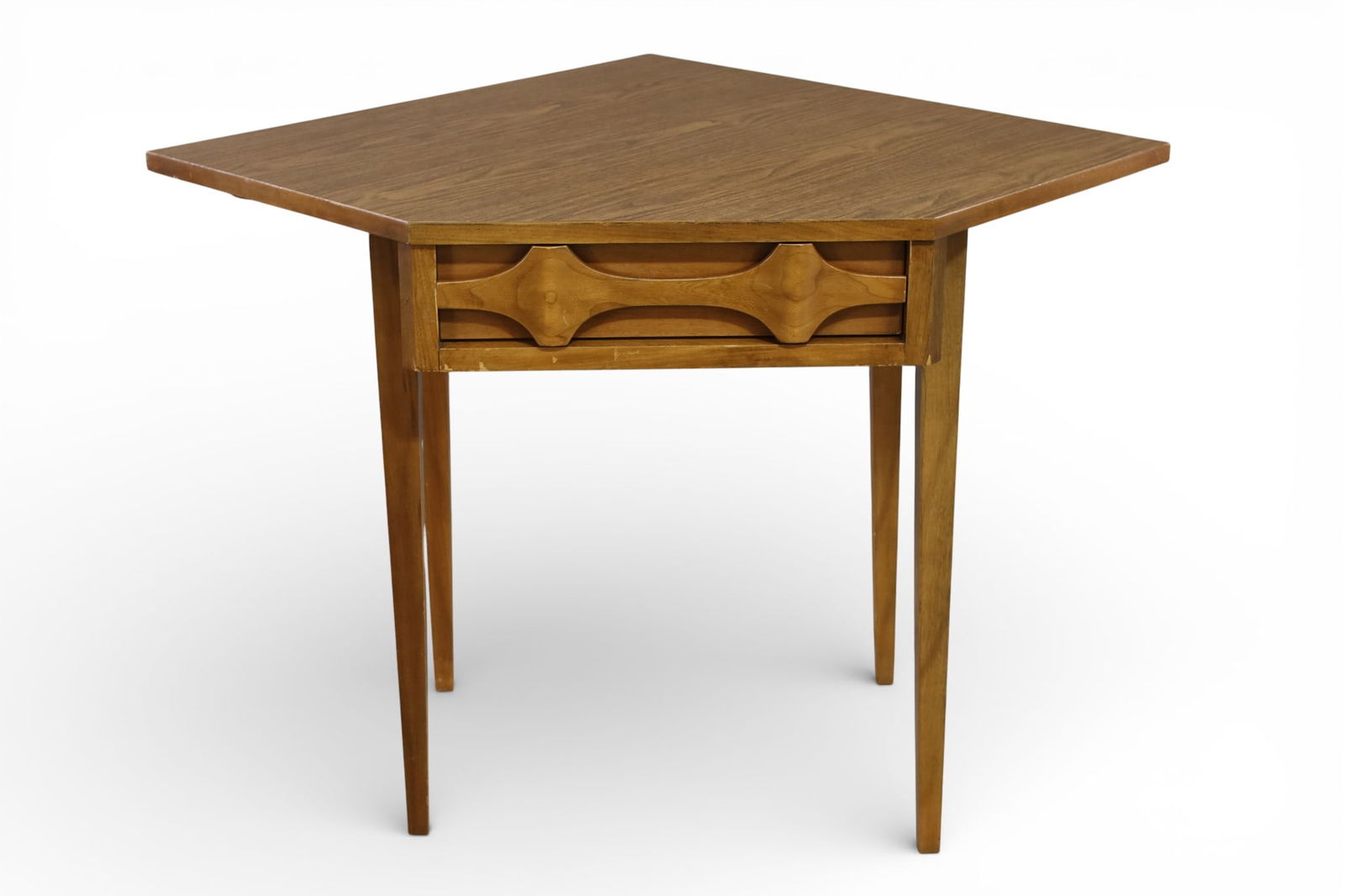 MCM CORNER TABLE (1 of 4)