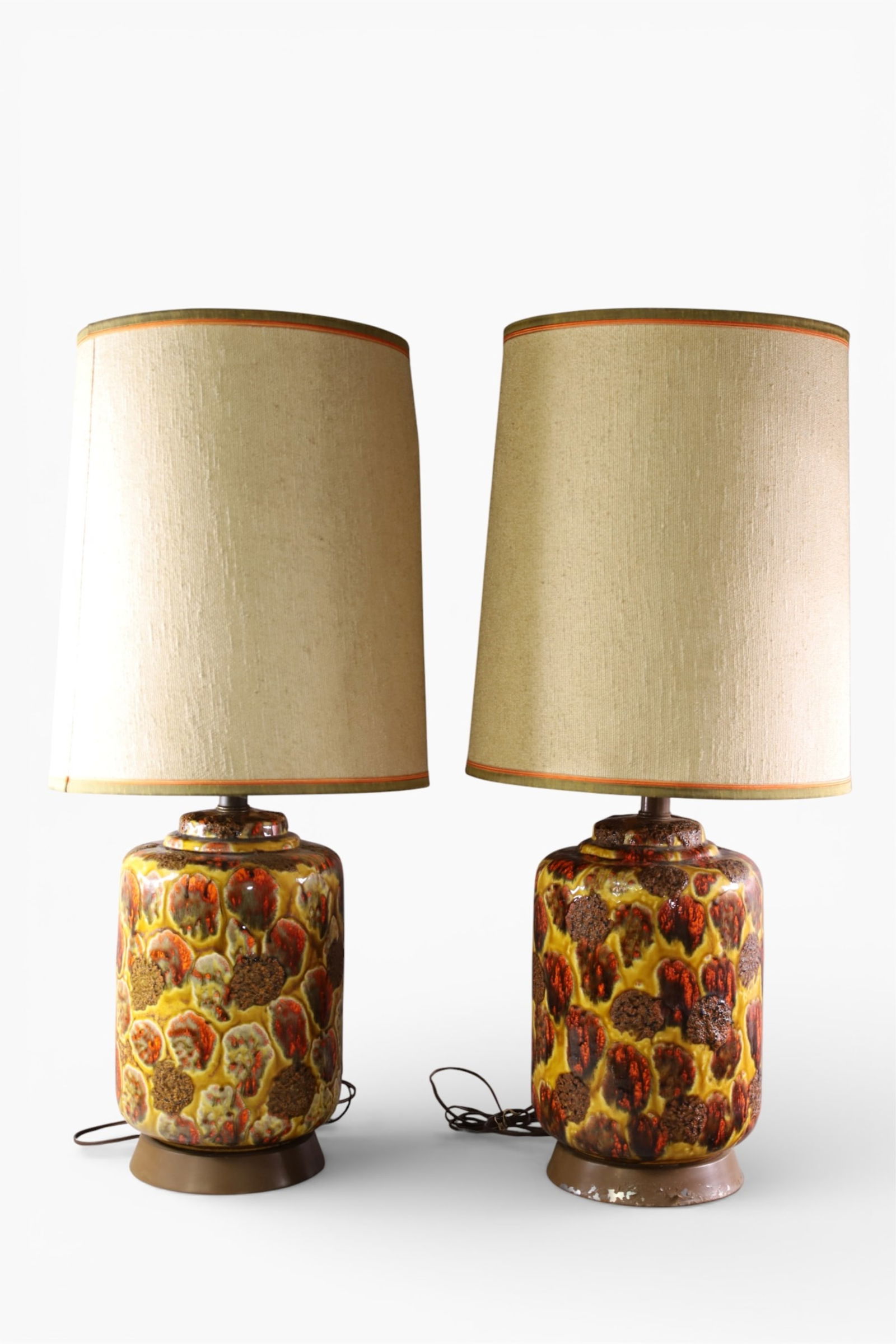 PAIR OF MCM TABLE LAMPS (1 of 4)