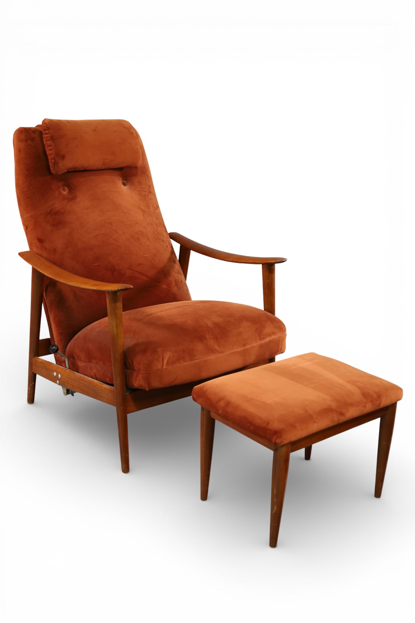 ARNT LANDE TEAK RECLINER AND FOOTSTOOL (1 of 5)