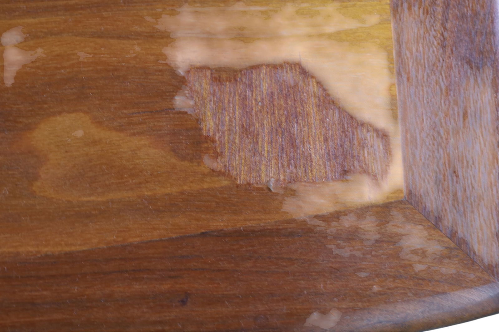 MID CENTURY MODERN COFFEE TABLE - 2