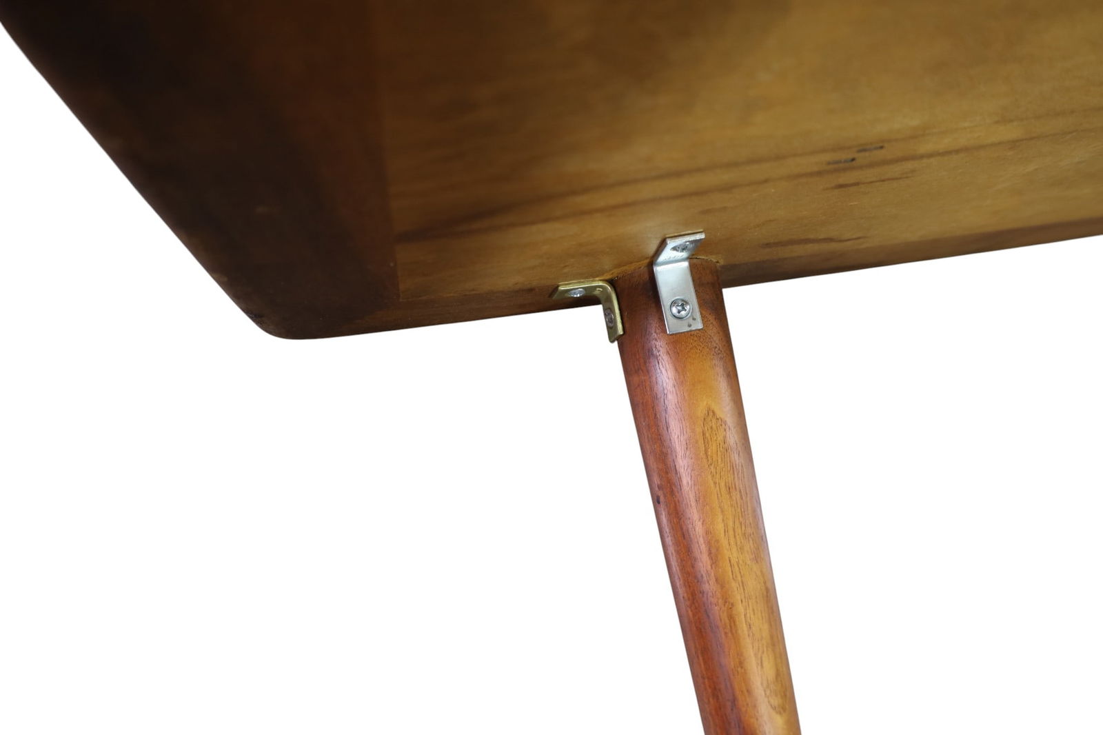 MID CENTURY MODERN COFFEE TABLE - 5