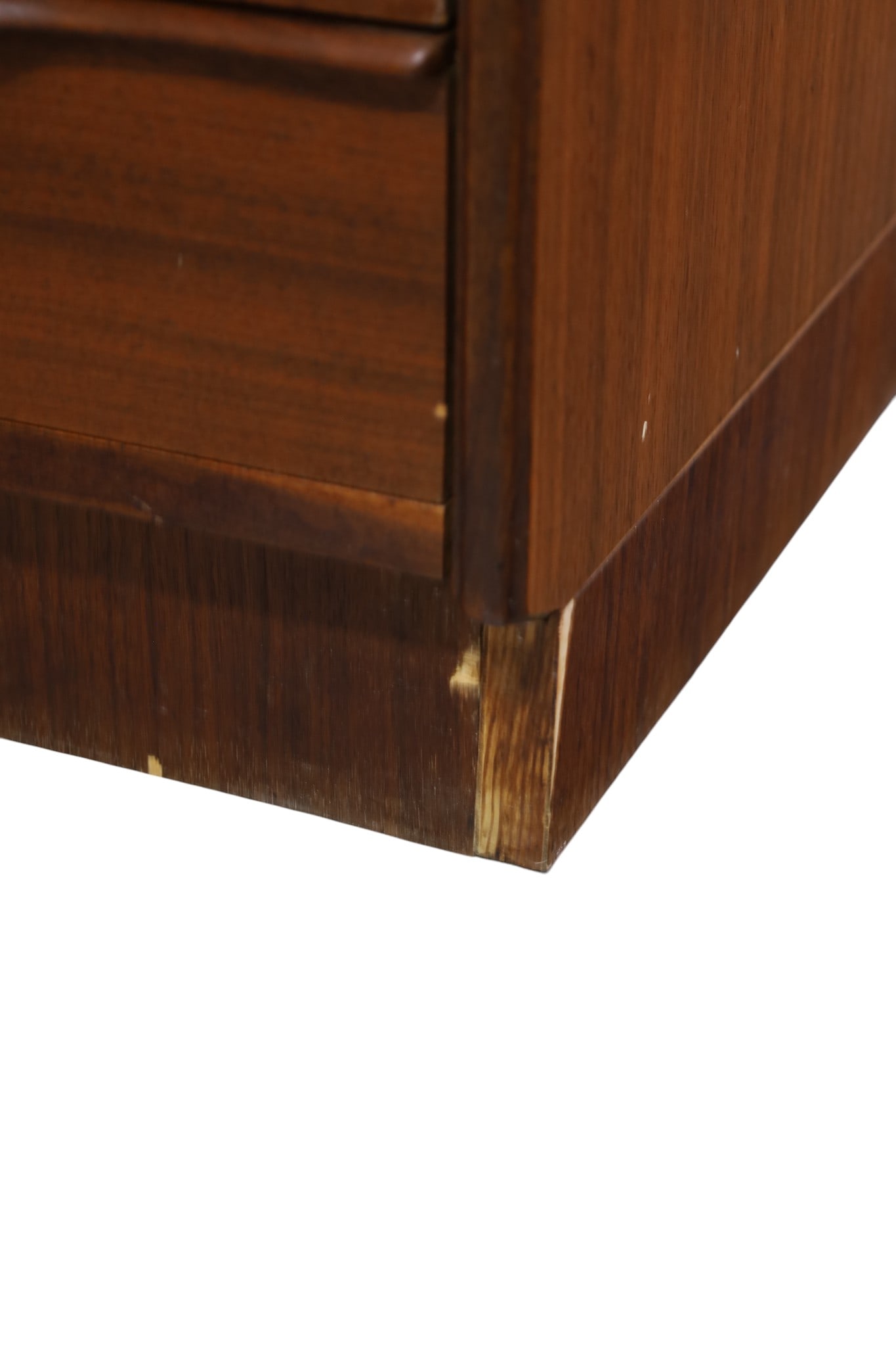 MCM MODULAR LOW CHEST (AS IS) - 4