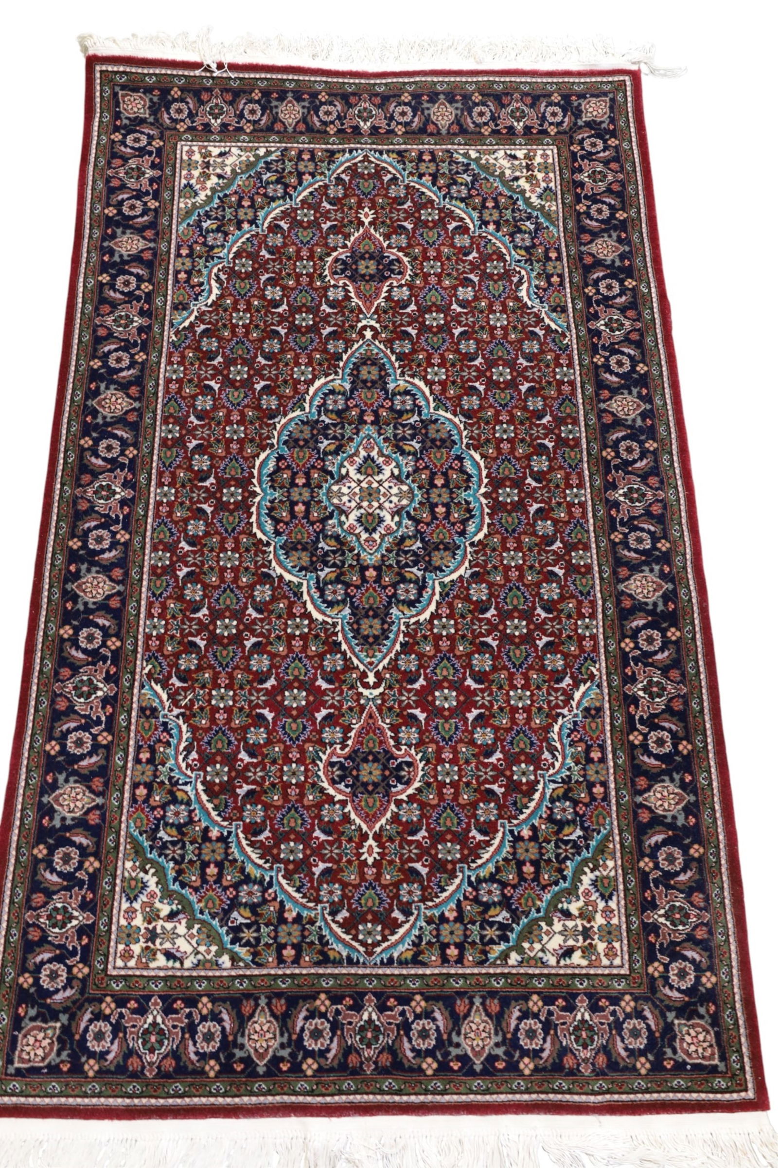 APPROX 5' 2" x 3' HANDMADE WOOL RUG (1 of 4)