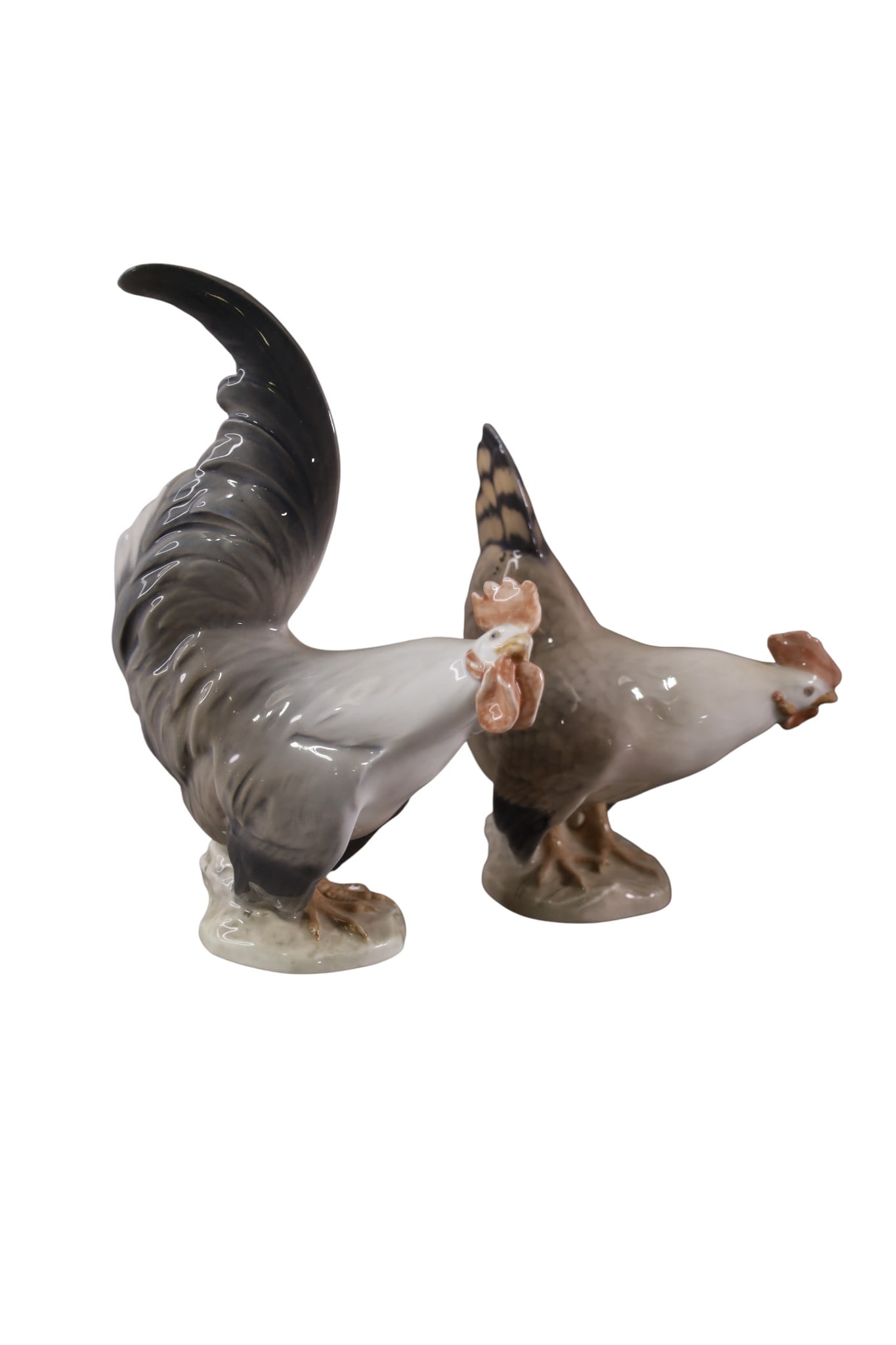 6 PORCELAIN FIGURES - 3