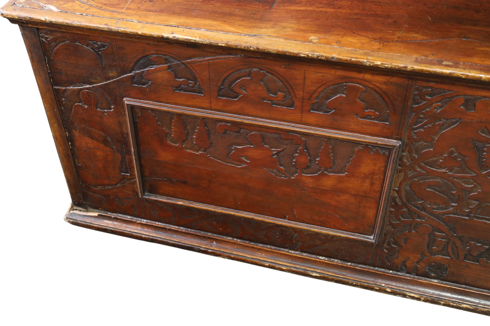 LARGE 19TH CENTURY CHEST - 3