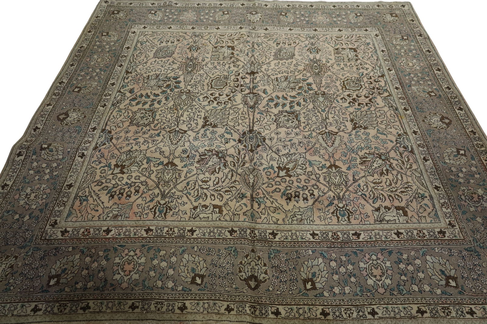 APPROX 9' 7" x 9' 10" HANDMADE WOOL RUG (1 of 4)