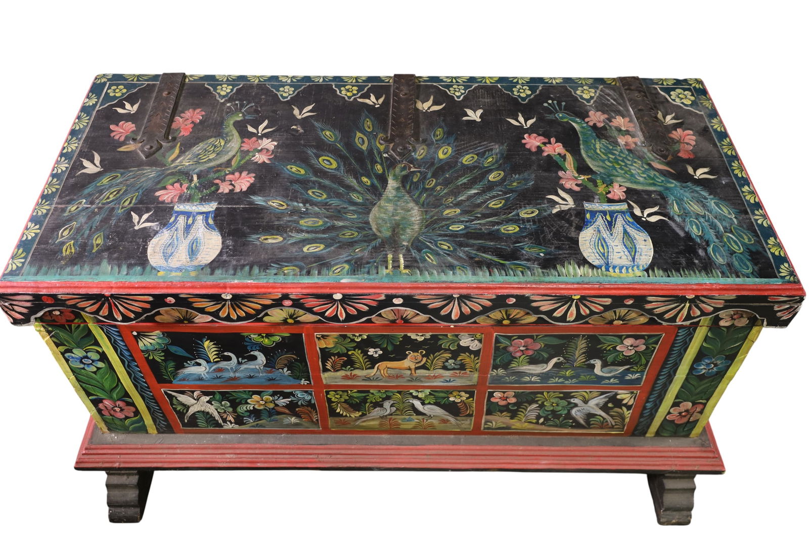 LARGE MEXICAN PAINTED TRUNK - 2