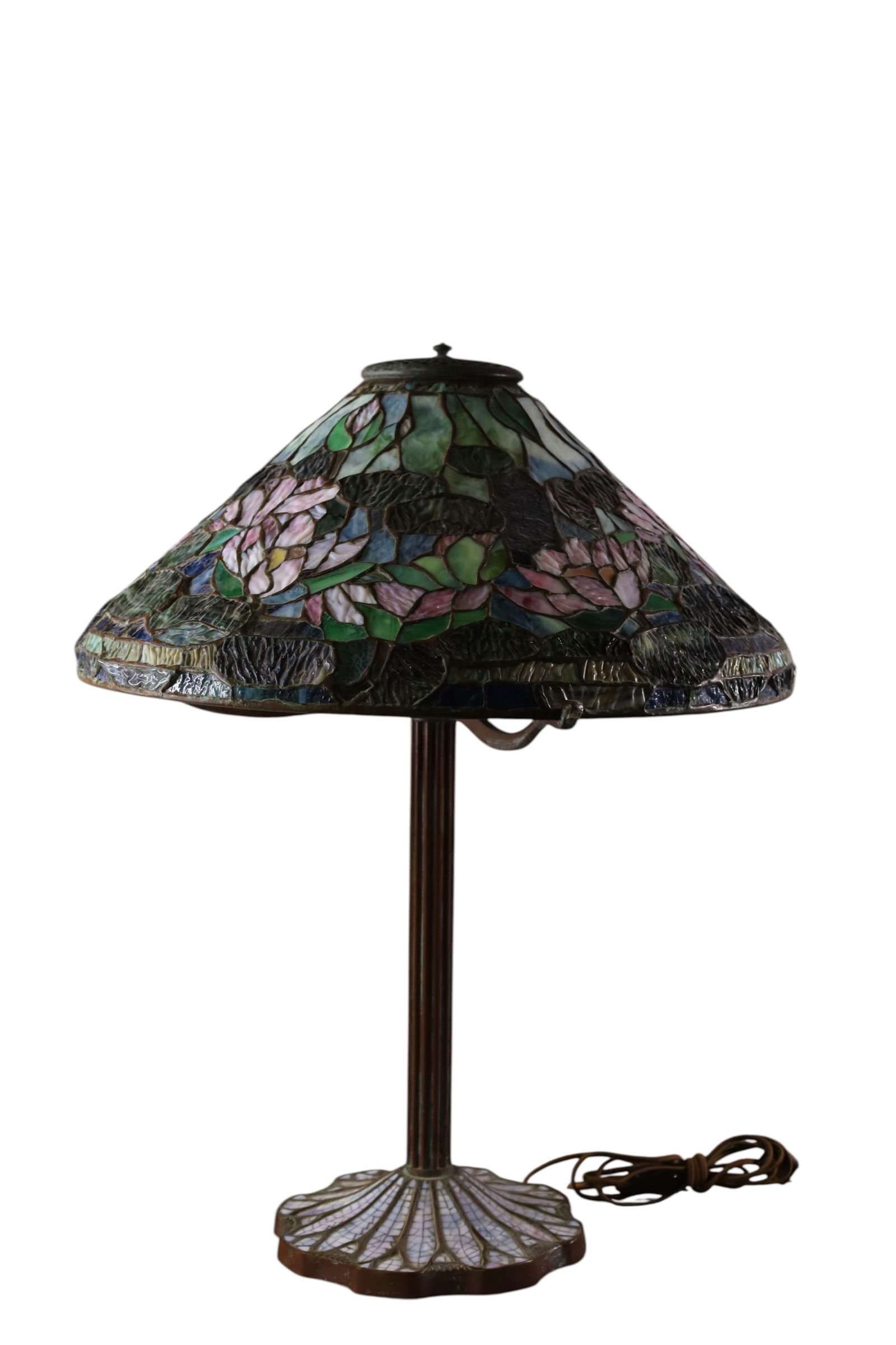 LARGE LEADED GLASS TABLE LAMP (1 of 5)