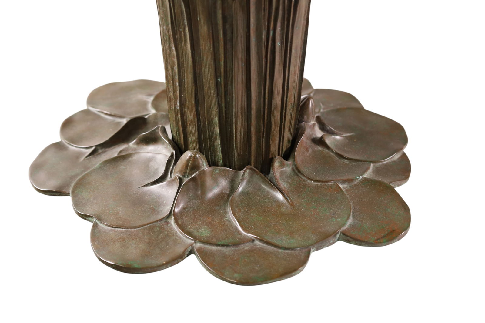 BUFFALO STUDIOS TABLE LAMP - 3