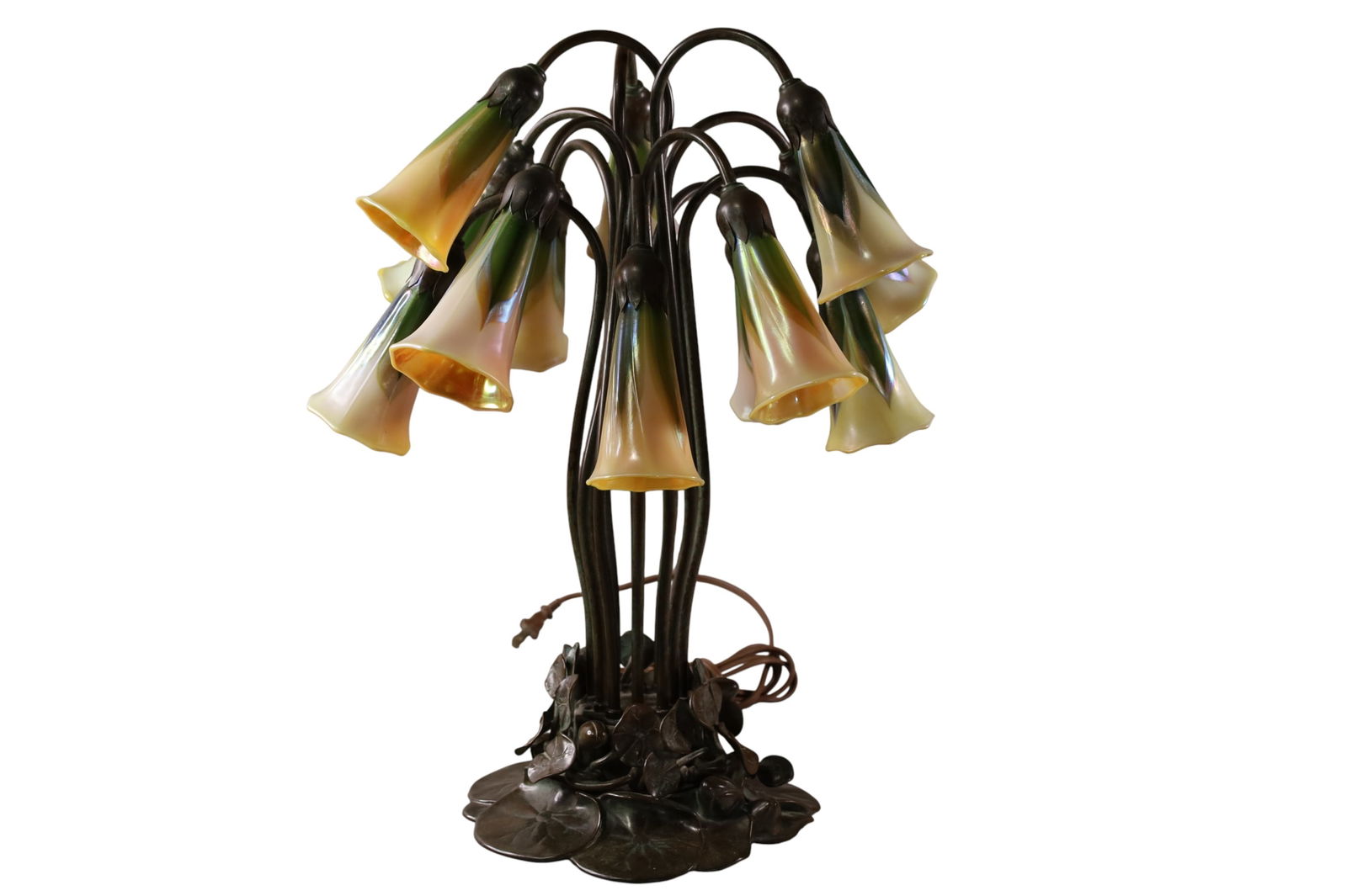 BUFFALO STUDIOS LILY LAMP (1 of 5)