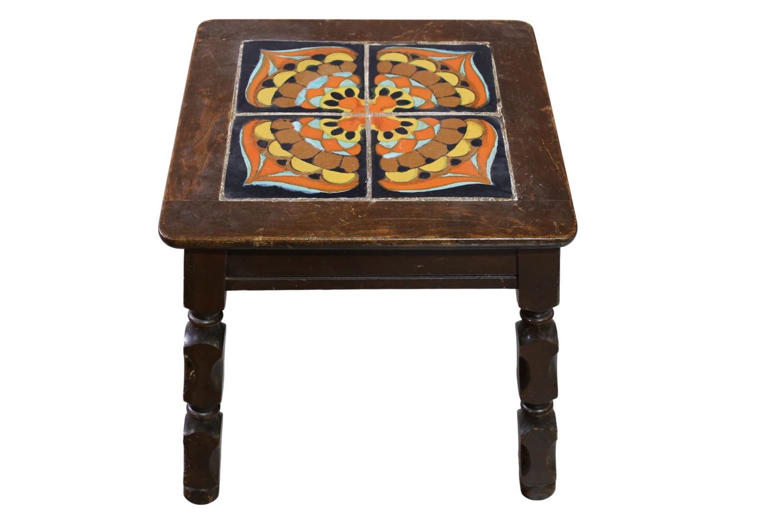 TILE TOP TABLE (1 of 3)