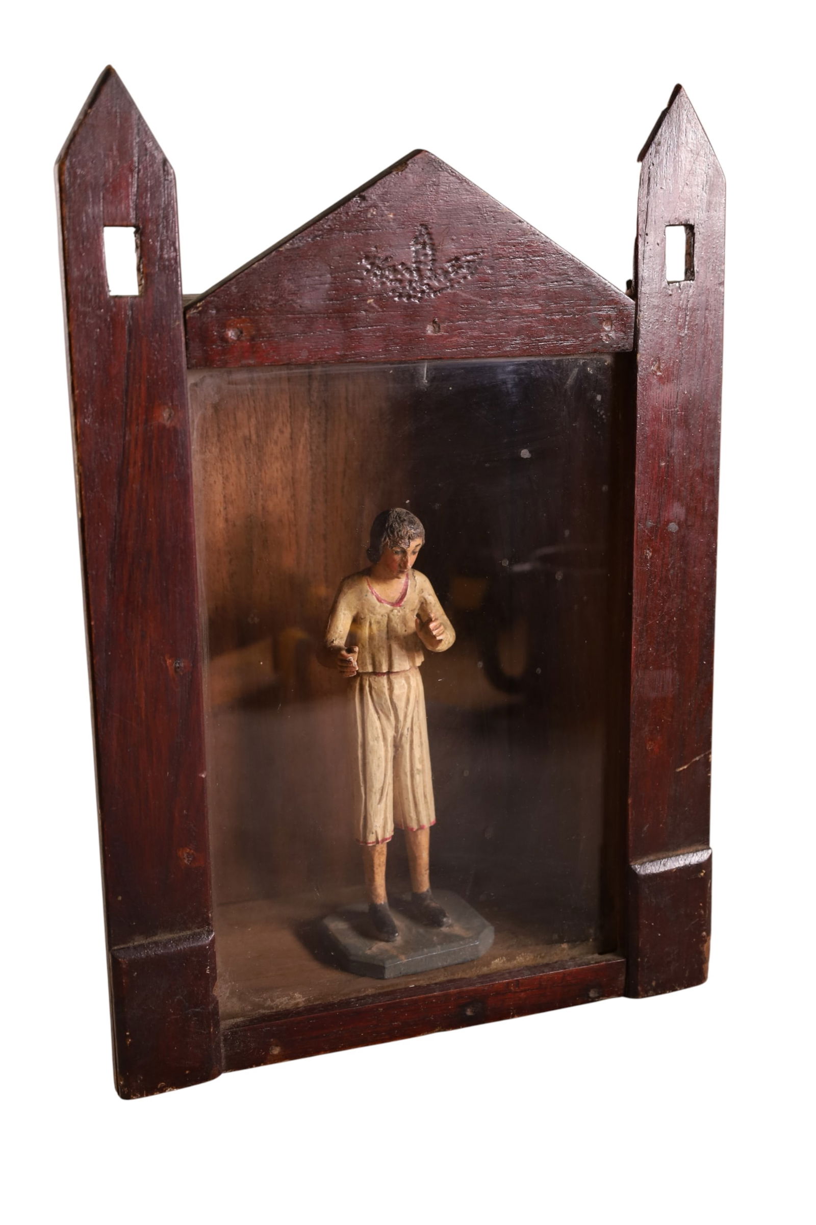 SMALL RELIGIOUS SANTO IN SHRINE: SMALL CARVED WOOD SANTO FIGURE IN SHRINE, 8 1/2" H FIGURE, & 11" x 16" SHRINE