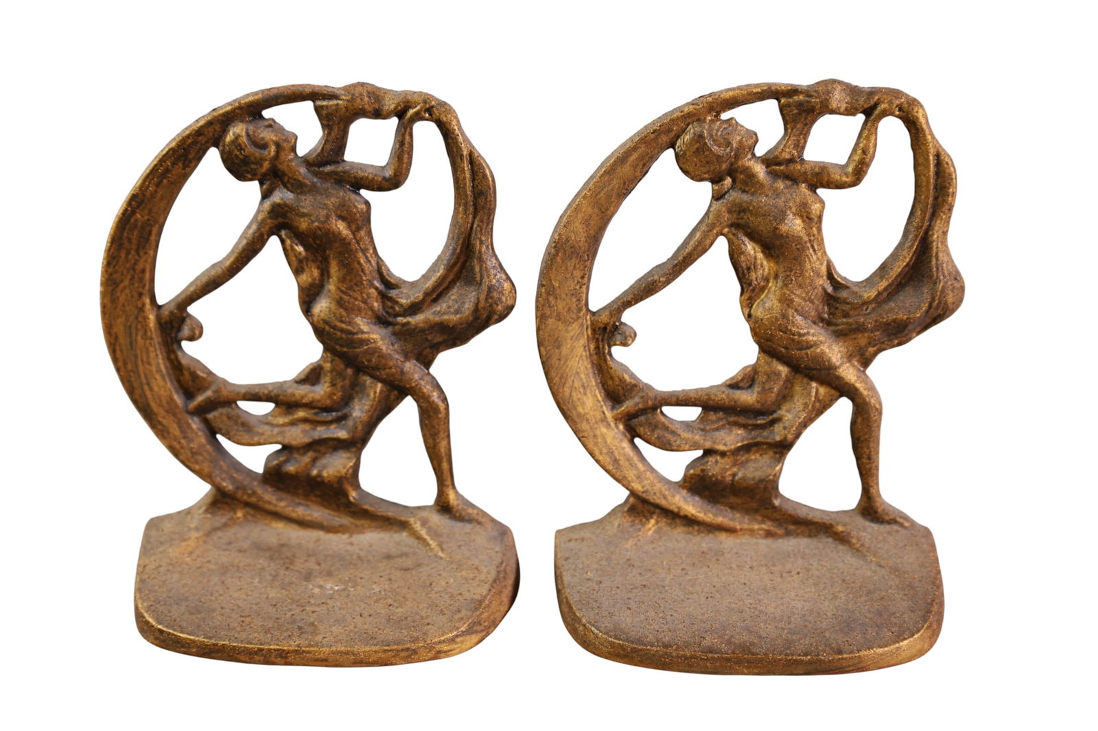 3 CAST METAL TABLE ITEMS - 4