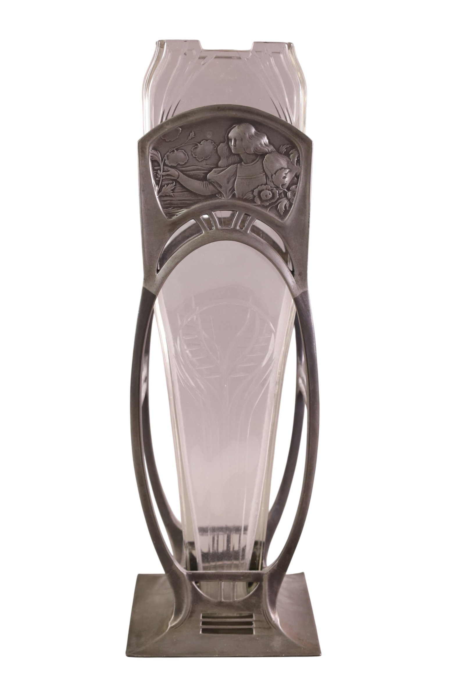ART NOUVEAU PEWTER & CRYSTAL VASE: ETCHED CRYSTAL VASE IN FIGURAL ART NOUVEAU PEWTER HOLDER. 15" H.