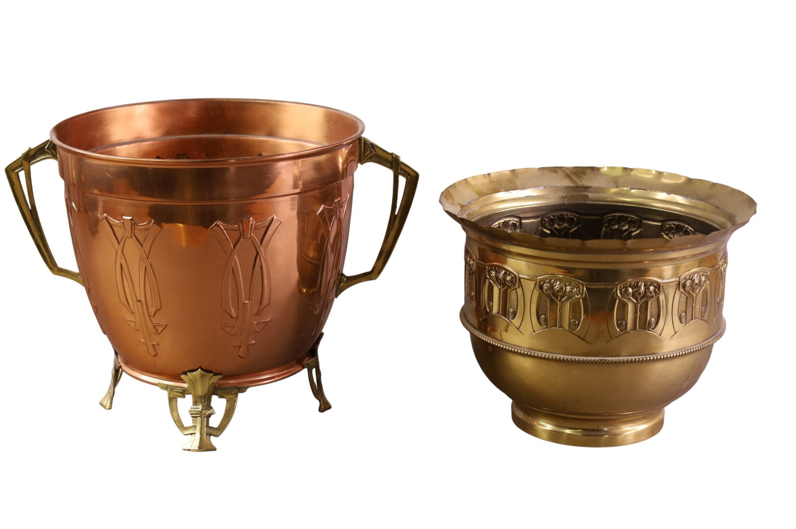 2 ARTS & CRAFTS JARDINIERES: BRASS AND COPPER JARDINIERES, 10" - 13" DIAM.