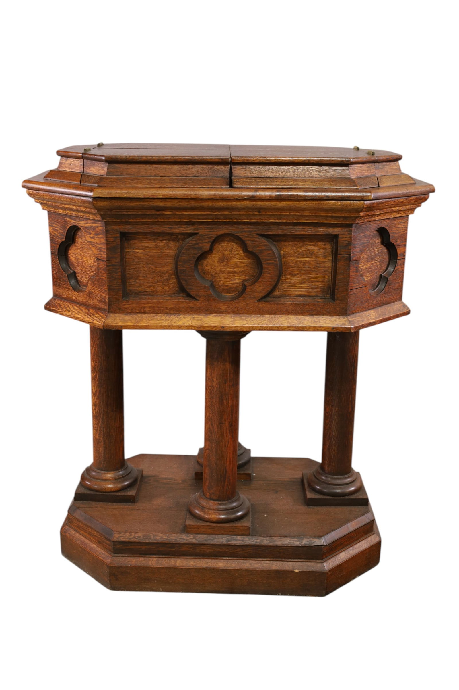 LARGE OAK BAPTISMAL FONT: LARGE AMERICAN OAK BAPTISMAL FONT, COLUMN FORM BASE, FLIP TOP WITHOUT INSERTS. 35" W x 23" D x 39" H. THIS ITEM EXCEEDS SIZE LIMITATIONS FOR IN HOUSE SHIPPING, MUST BE PICKED UP IN HOUSE OR 