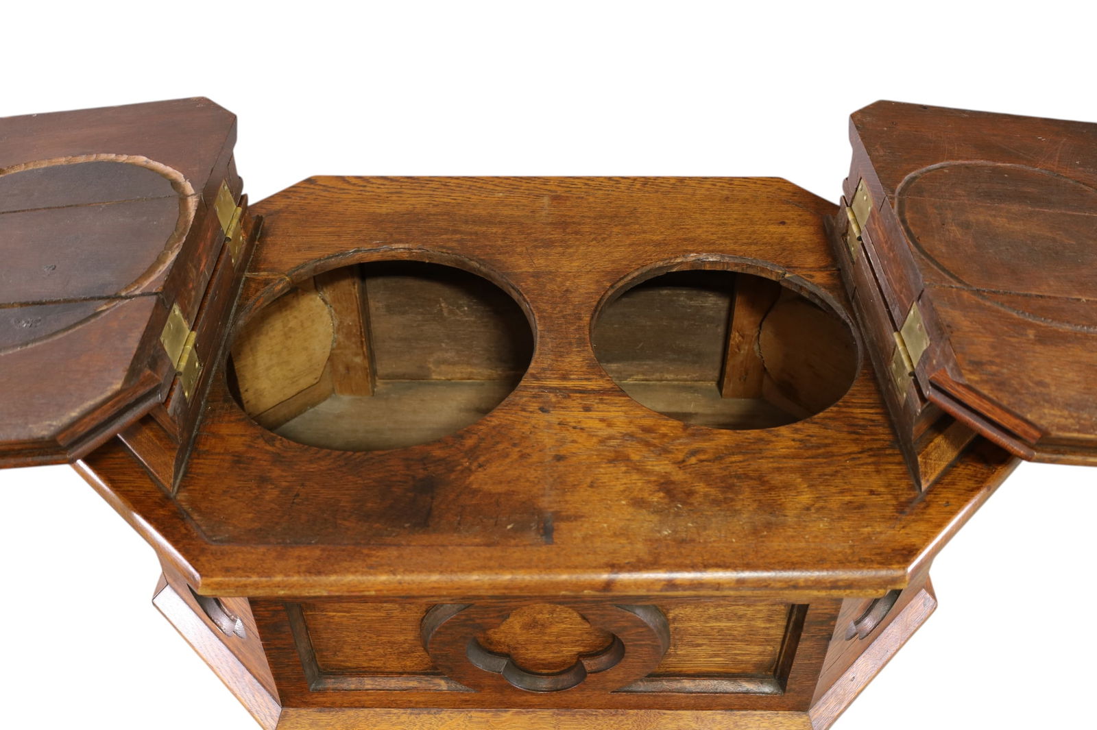 LARGE OAK BAPTISMAL FONT - 2