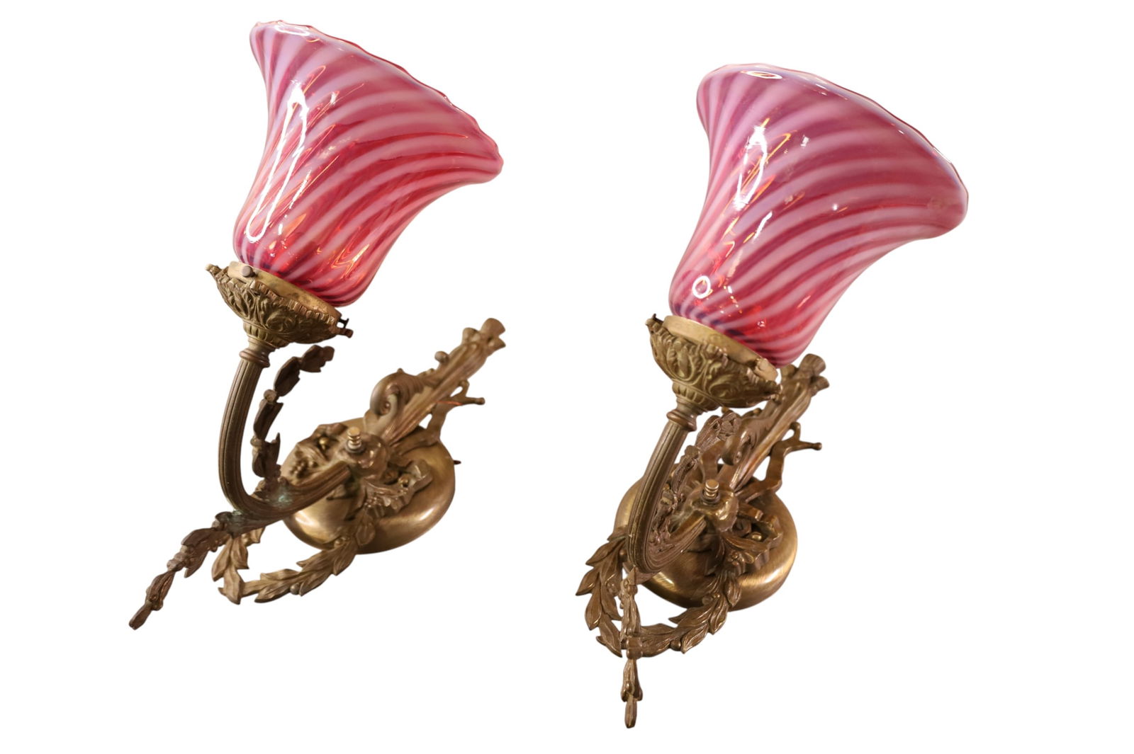 PAIR OF WALL SCONCES (1 of 5)