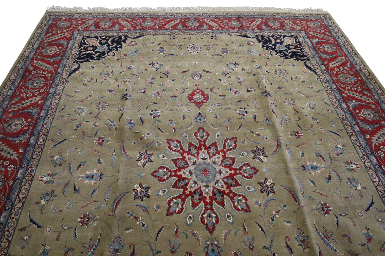 APPROX 9' x 12' 7" HANDMADE WOOL RUG - 4