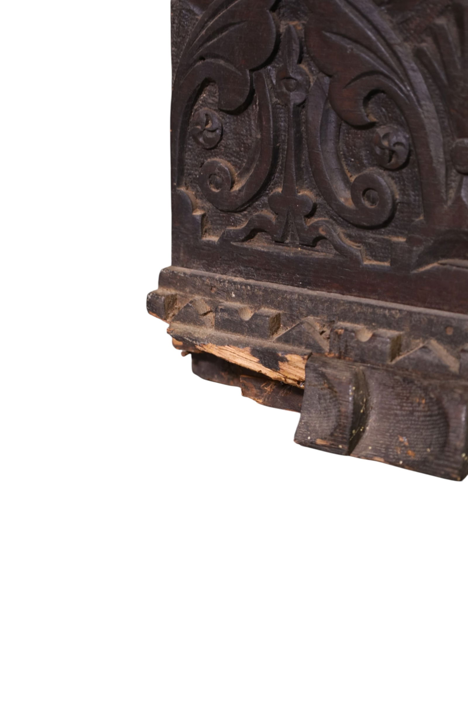 MID 19TH CENTURY NEOGOTHIC ALTAR - 6